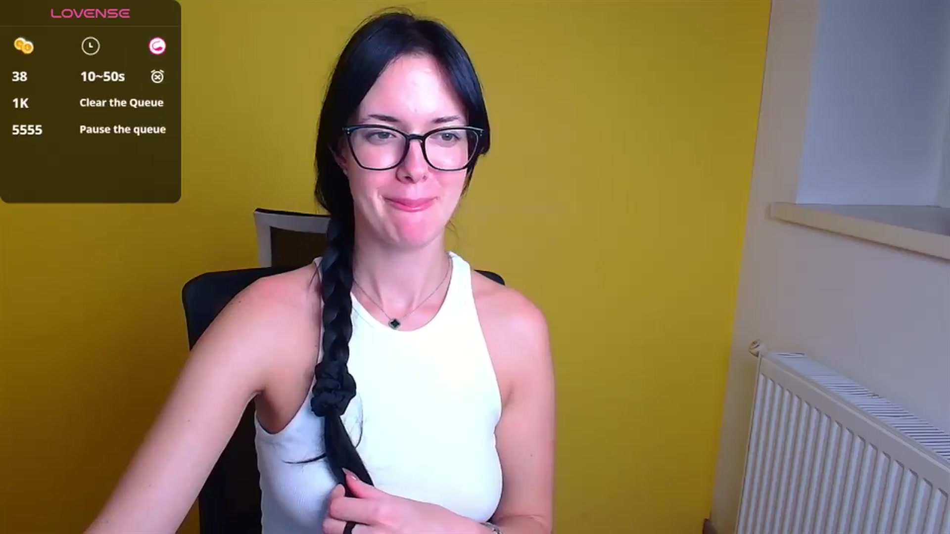 Gallery image thumbnail from Black_Red's myfreecams stream on, 10/08/2024, 01:16 image 13 of 20