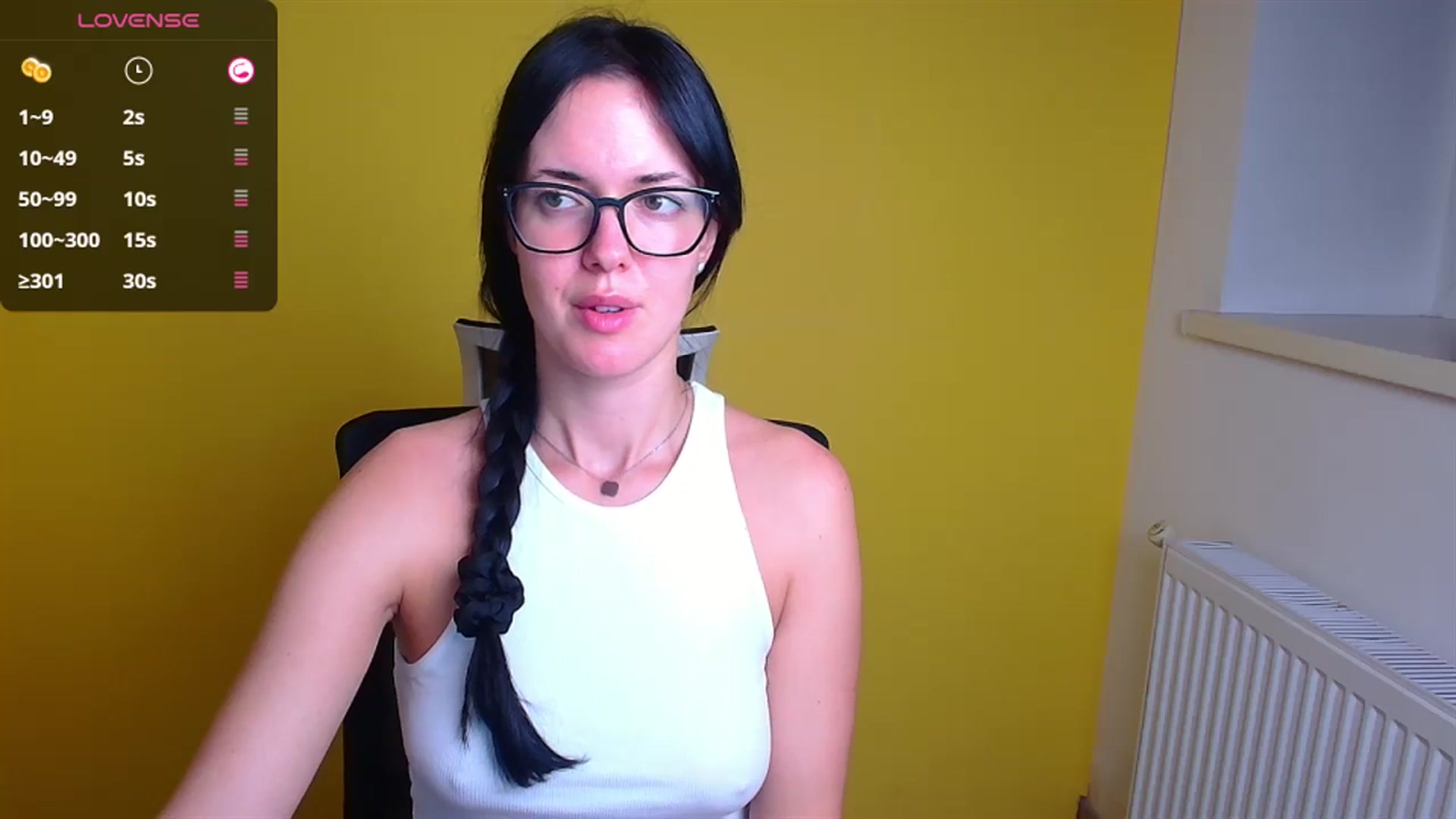 Gallery image thumbnail from Black_Red's myfreecams stream on, 10/08/2024, 01:16 image 12 of 20