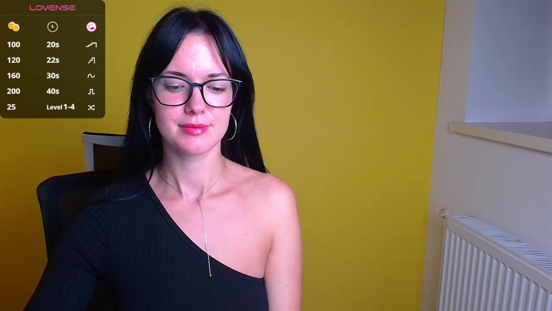 Gallery image thumbnail from Black_Red's myfreecams stream on, 10/11/2024, 13:52 image 1 of 20