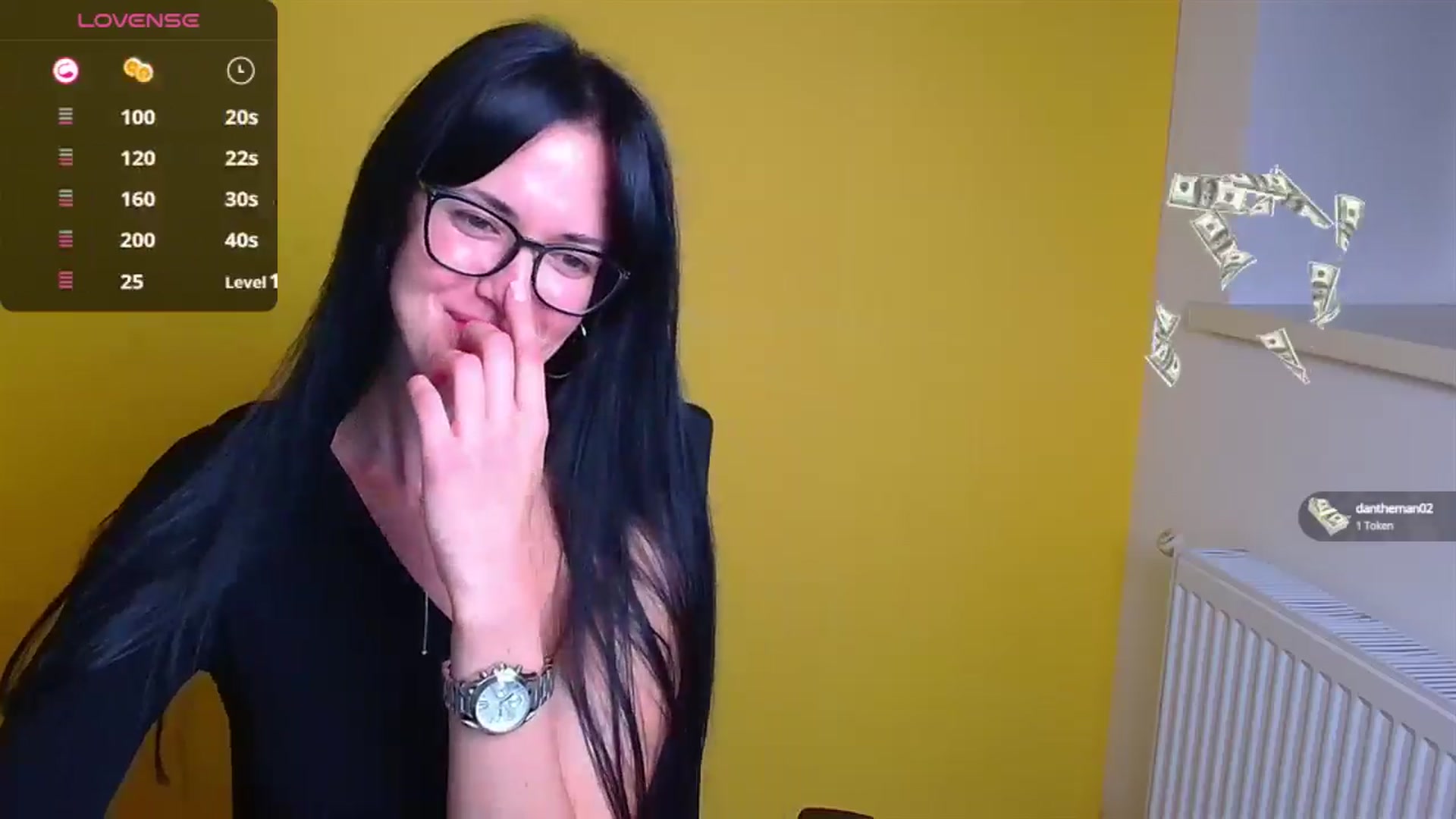Gallery image thumbnail from Black_Red's myfreecams stream on, 10/11/2024, 15:08 image 10 of 20