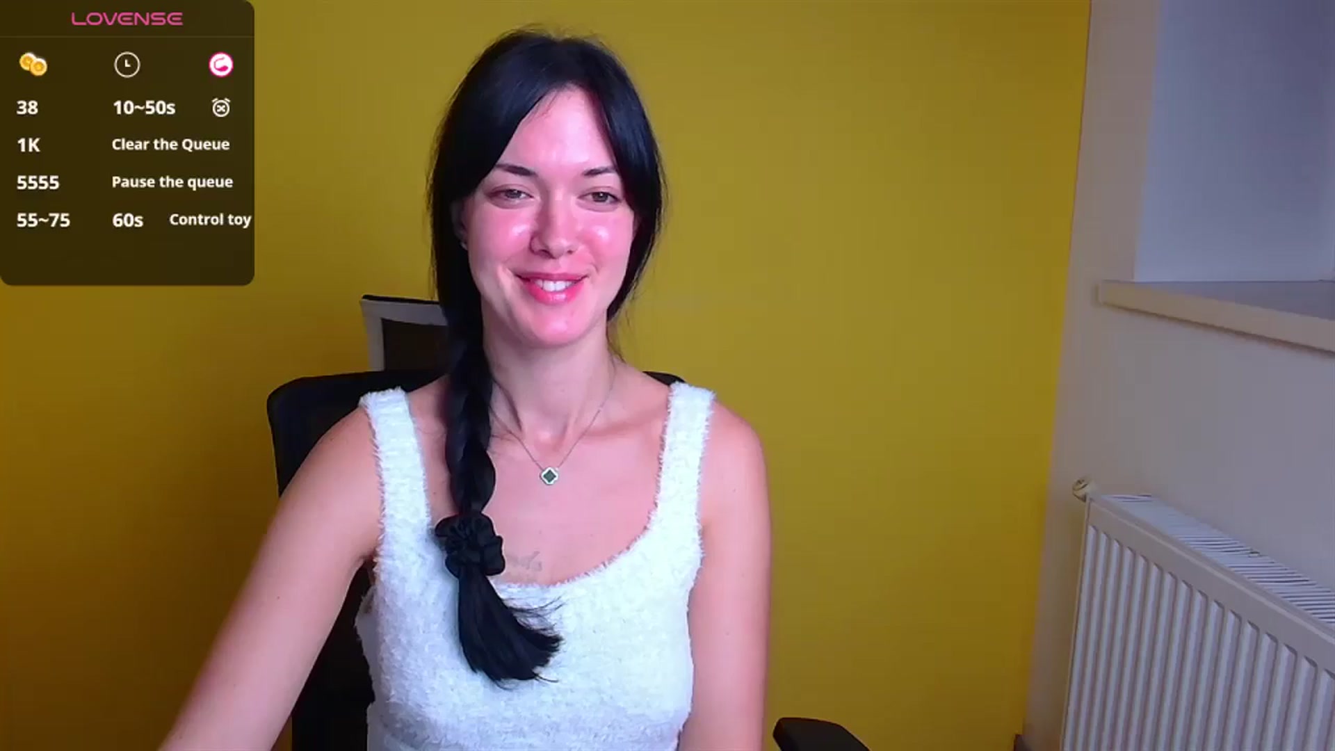 Gallery image thumbnail from Black_Red's myfreecams stream on, 10/13/2024, 08:55 image 19 of 20