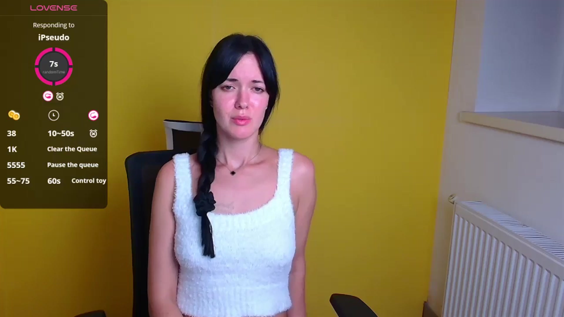 Gallery image thumbnail from Black_Red's myfreecams stream on, 10/13/2024, 10:53 image 19 of 20