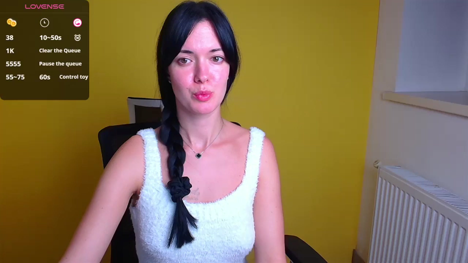 Gallery image thumbnail from Black_Red's myfreecams stream on, 10/13/2024, 10:53 image 6 of 20
