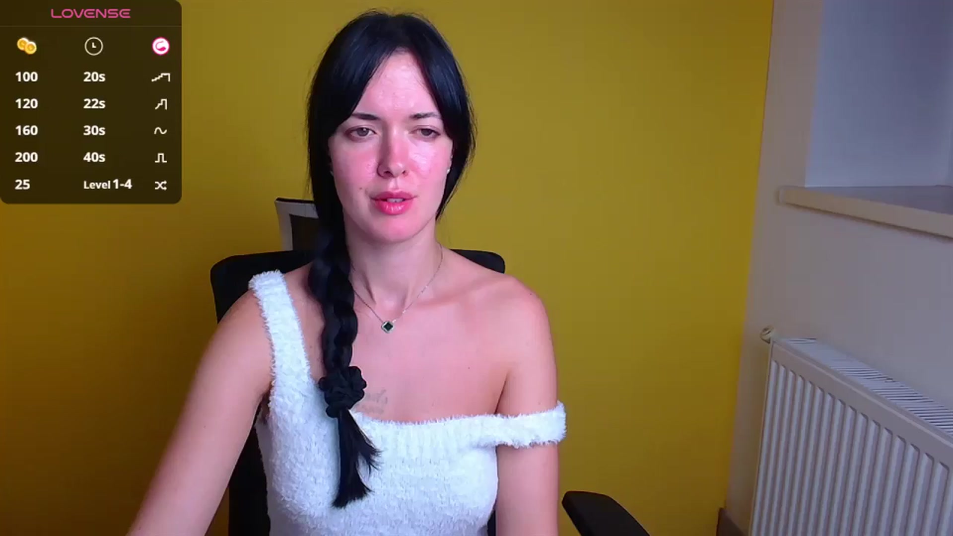 Gallery image thumbnail from Black_Red's myfreecams stream on, 10/13/2024, 10:53 image 4 of 20