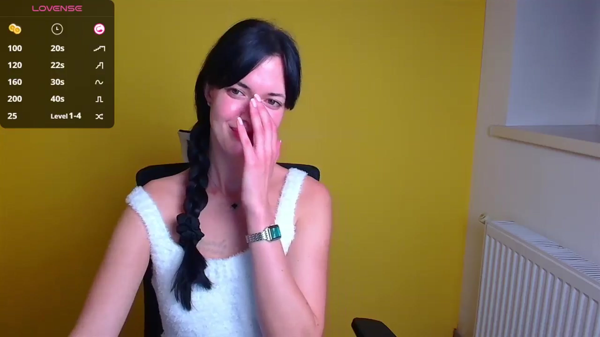 Gallery image thumbnail from Black_Red's myfreecams stream on, 10/13/2024, 12:29 image 8 of 20