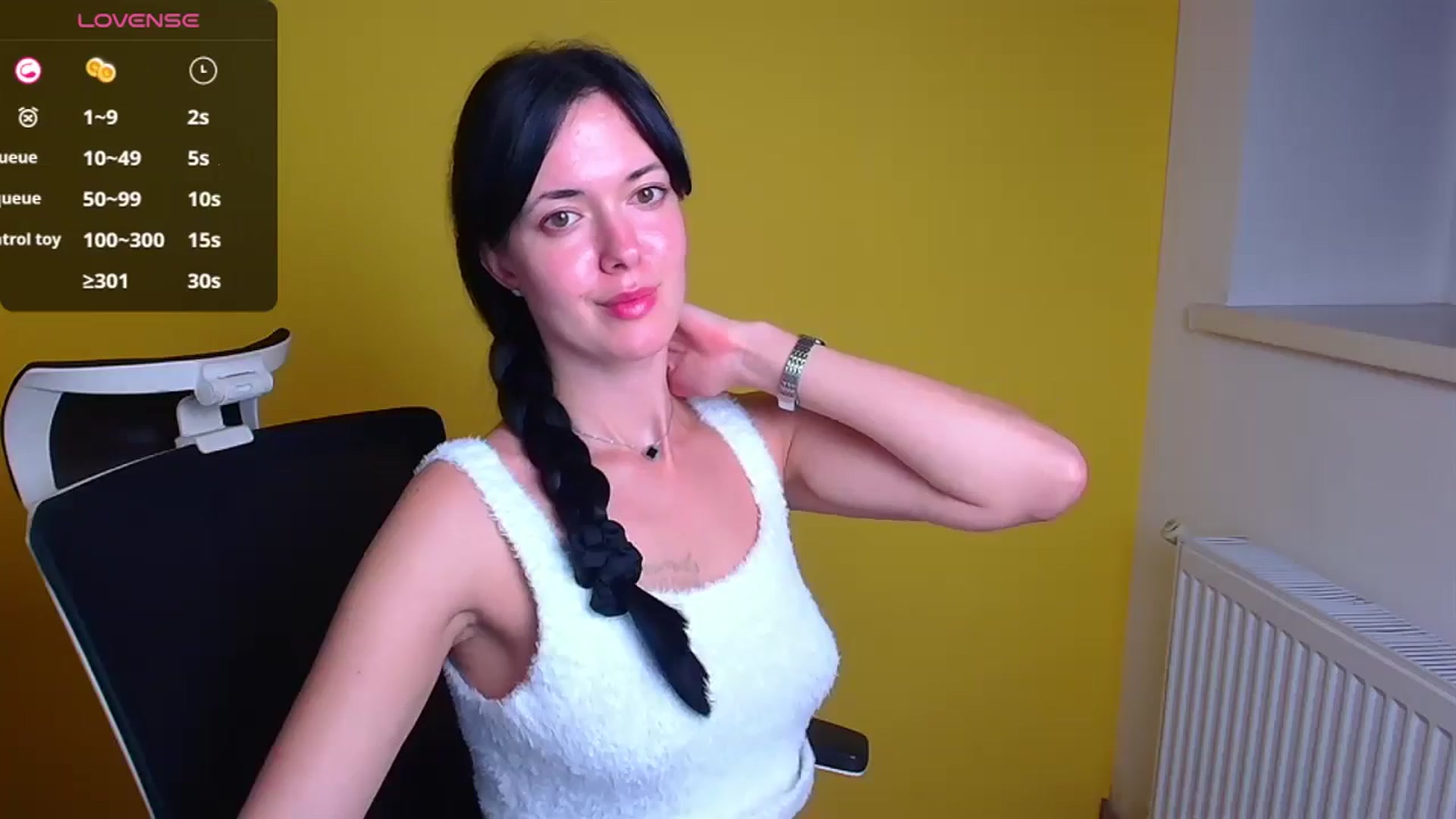 Gallery image thumbnail from Black_Red's myfreecams stream on, 10/13/2024, 12:29 image 6 of 20
