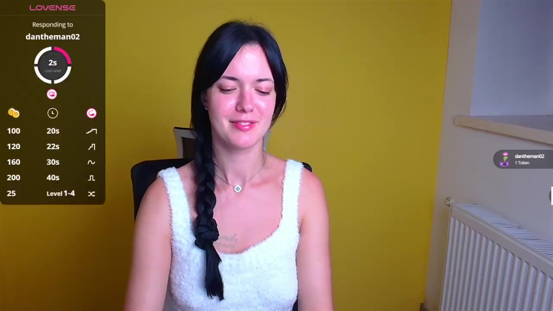 Gallery image thumbnail from Black_Red's myfreecams stream on, 10/13/2024, 13:53 image 12 of 20
