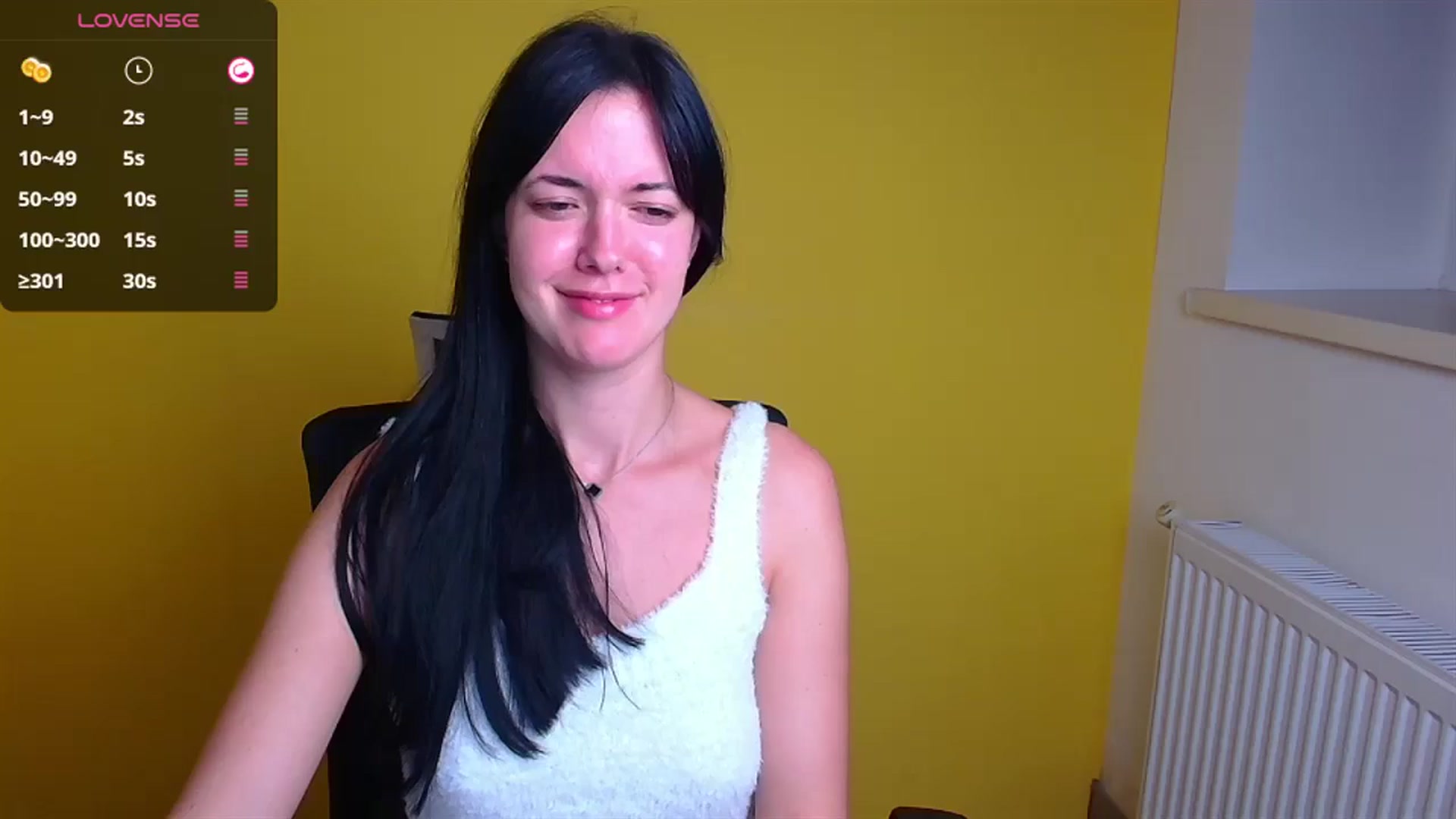 Gallery image thumbnail from Black_Red's myfreecams stream on, 10/13/2024, 14:40 image 1 of 20