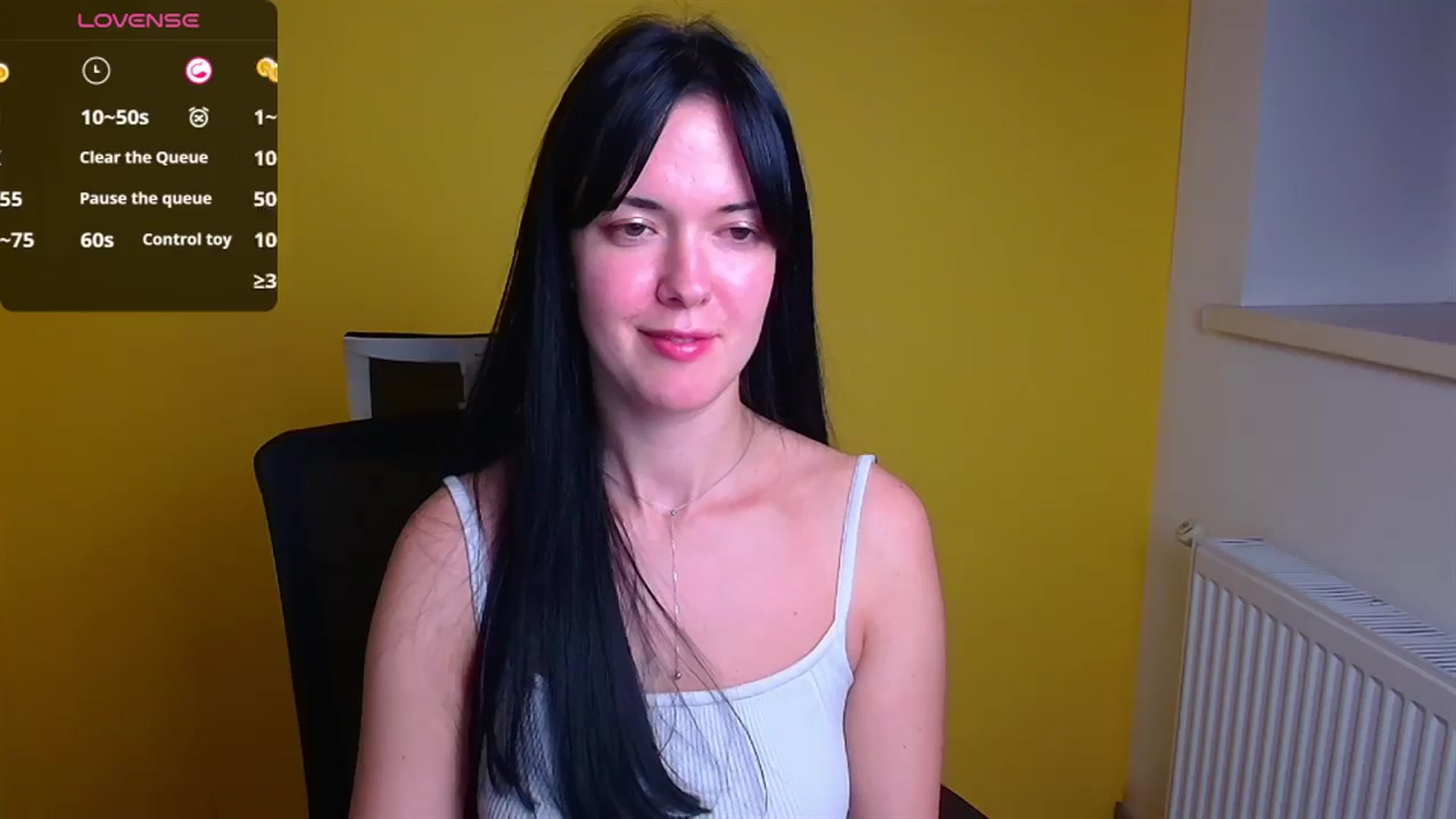 Gallery image thumbnail from Black_Red's myfreecams stream on, 10/14/2024, 19:13 image 10 of 20