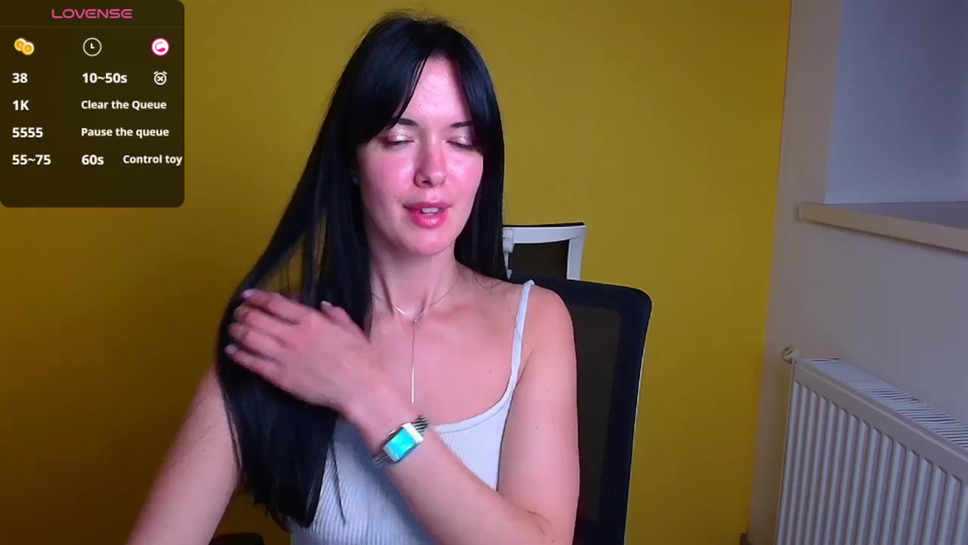 Gallery image thumbnail from Black_Red's myfreecams stream on, 10/14/2024, 19:13 image 15 of 20