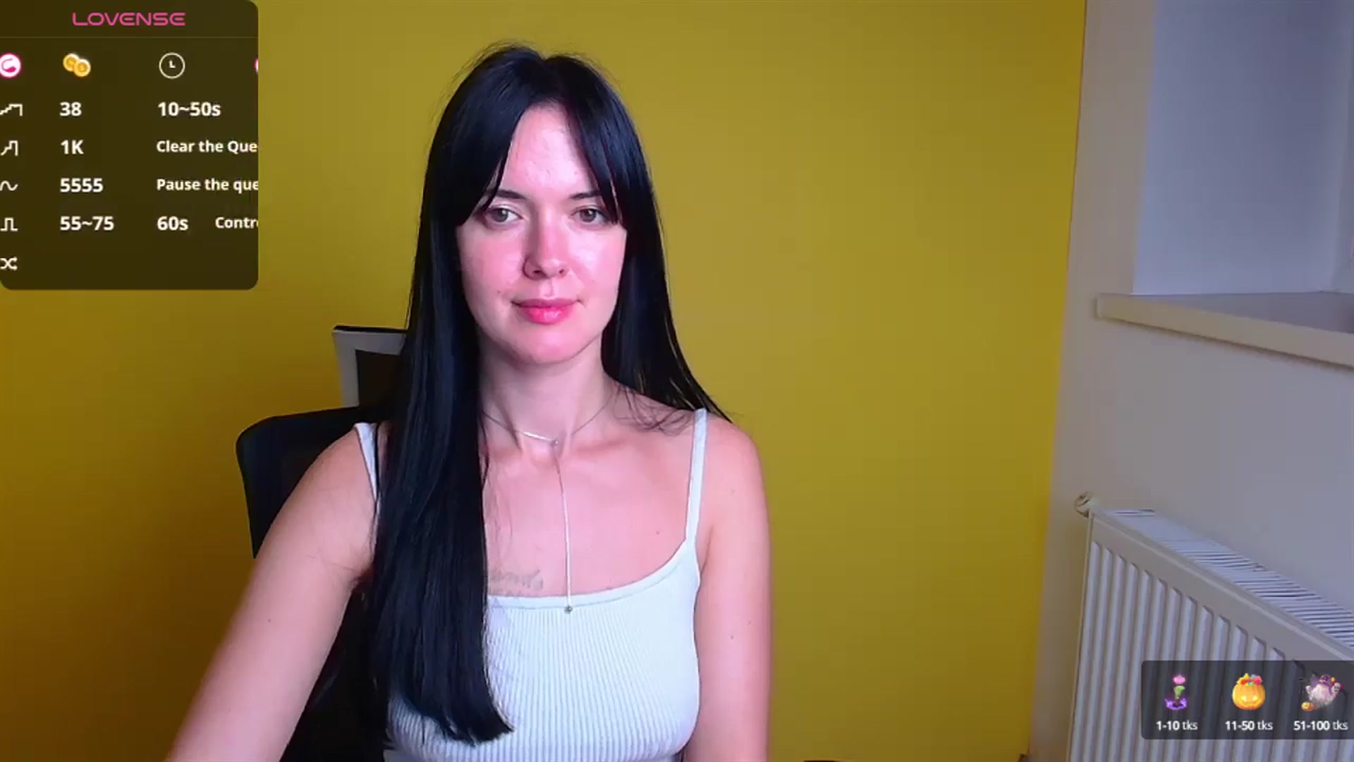 Gallery image thumbnail from Black_Red's myfreecams stream on, 10/15/2024, 24:59 image 13 of 20