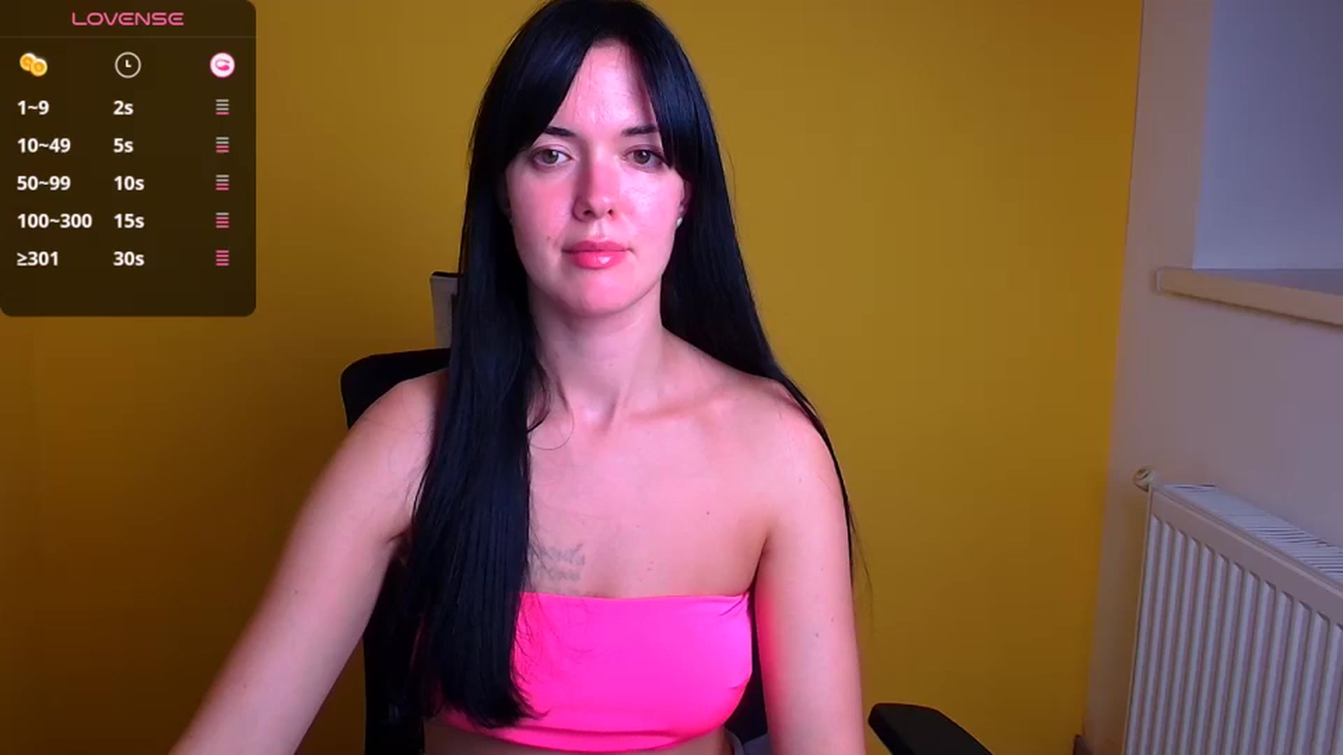 Gallery image thumbnail from Black_Red's myfreecams stream on, 10/16/2024, 21:28 image 6 of 20
