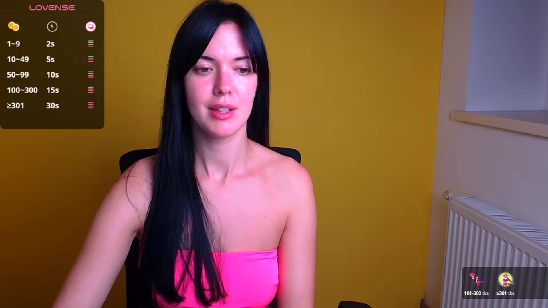 Gallery image thumbnail from Black_Red's myfreecams stream on, 10/16/2024, 21:28 image 19 of 20