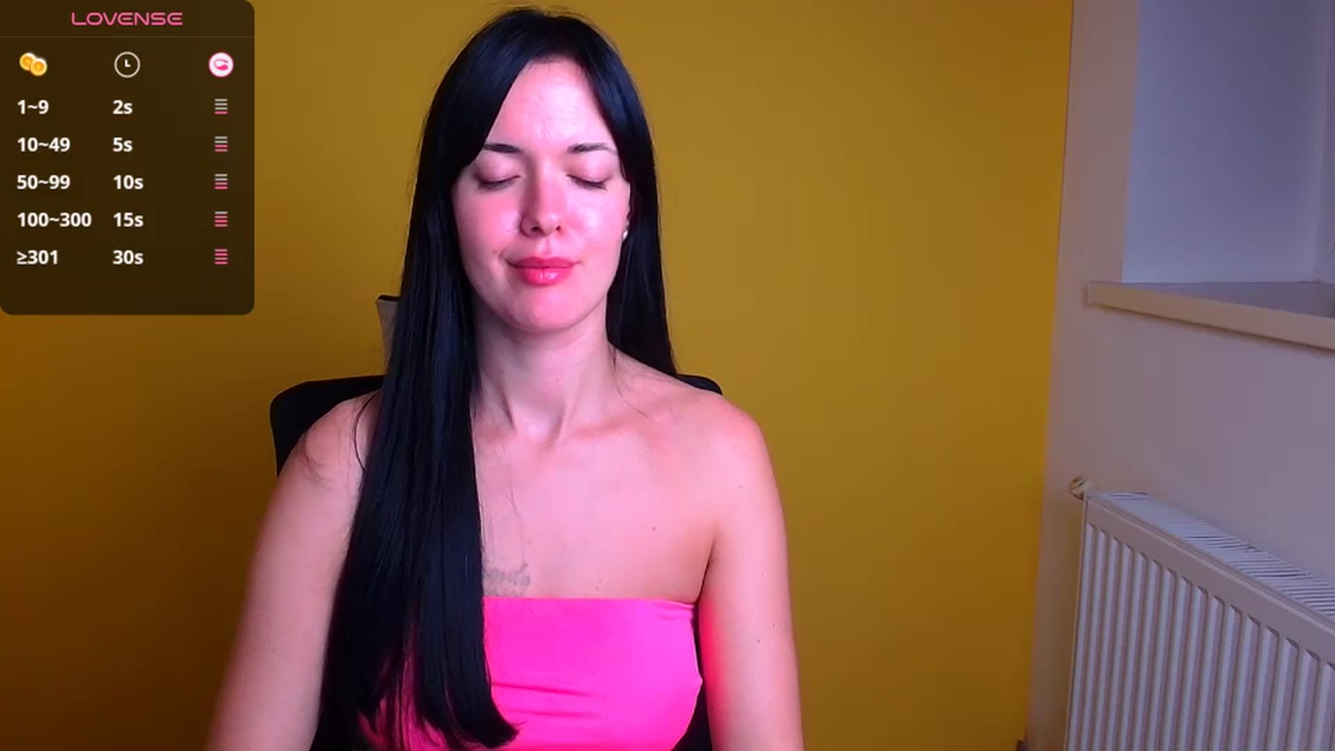 Gallery image thumbnail from Black_Red's myfreecams stream on, 10/17/2024, 24:50 image 5 of 20