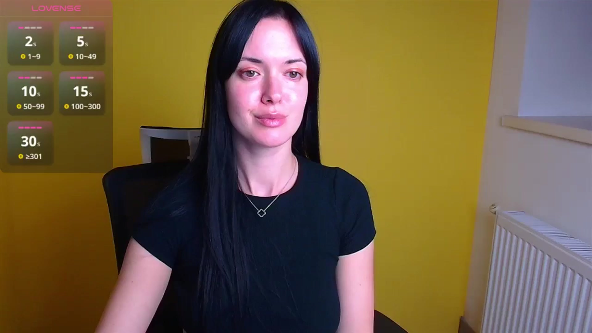 Gallery image thumbnail from Black_Red's myfreecams stream on, 11/04/2024, 10:21 image 1 of 20