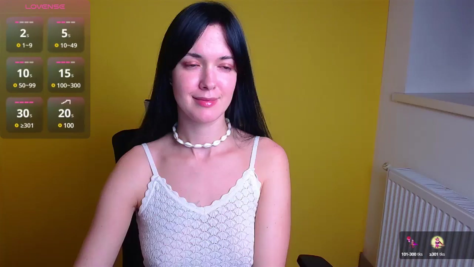 Gallery image thumbnail from Black_Red's myfreecams stream on, 11/06/2024, 20:02 image 5 of 20