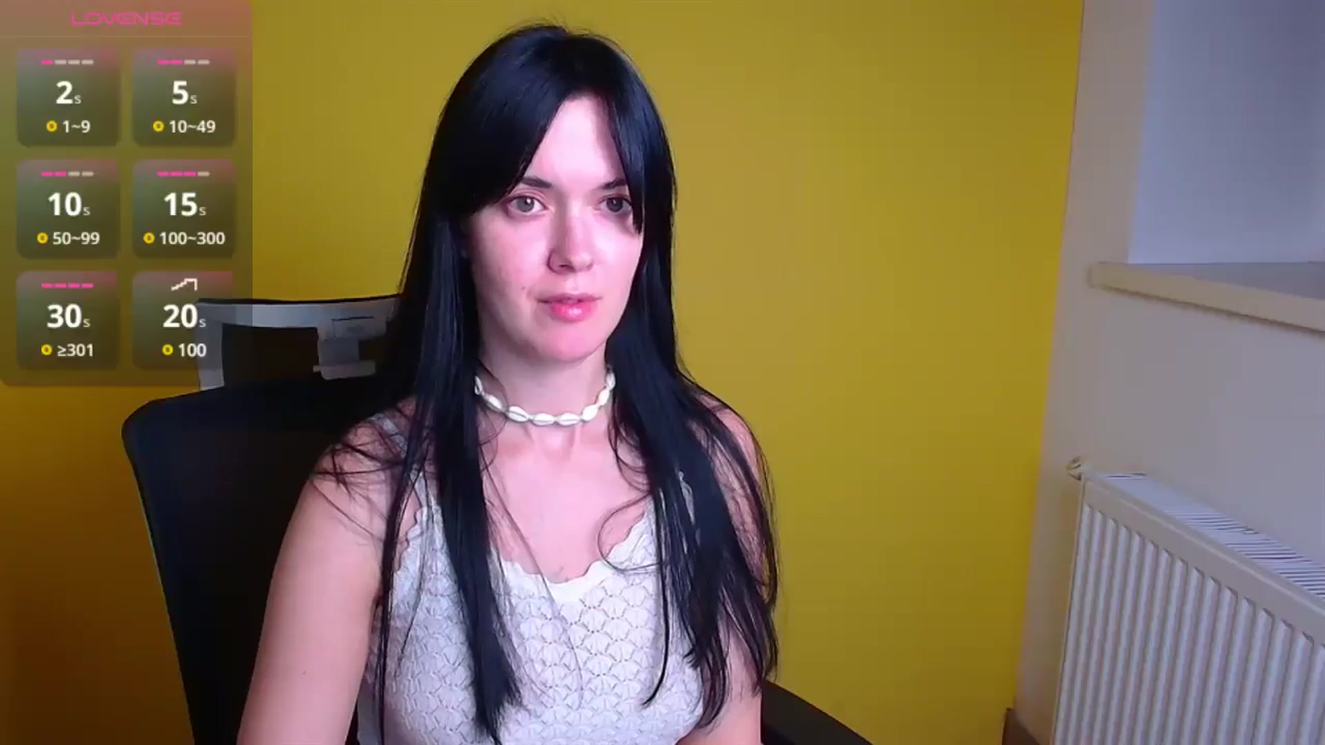 Gallery image thumbnail from Black_Red's myfreecams stream on, 11/06/2024, 22:01 image 15 of 20