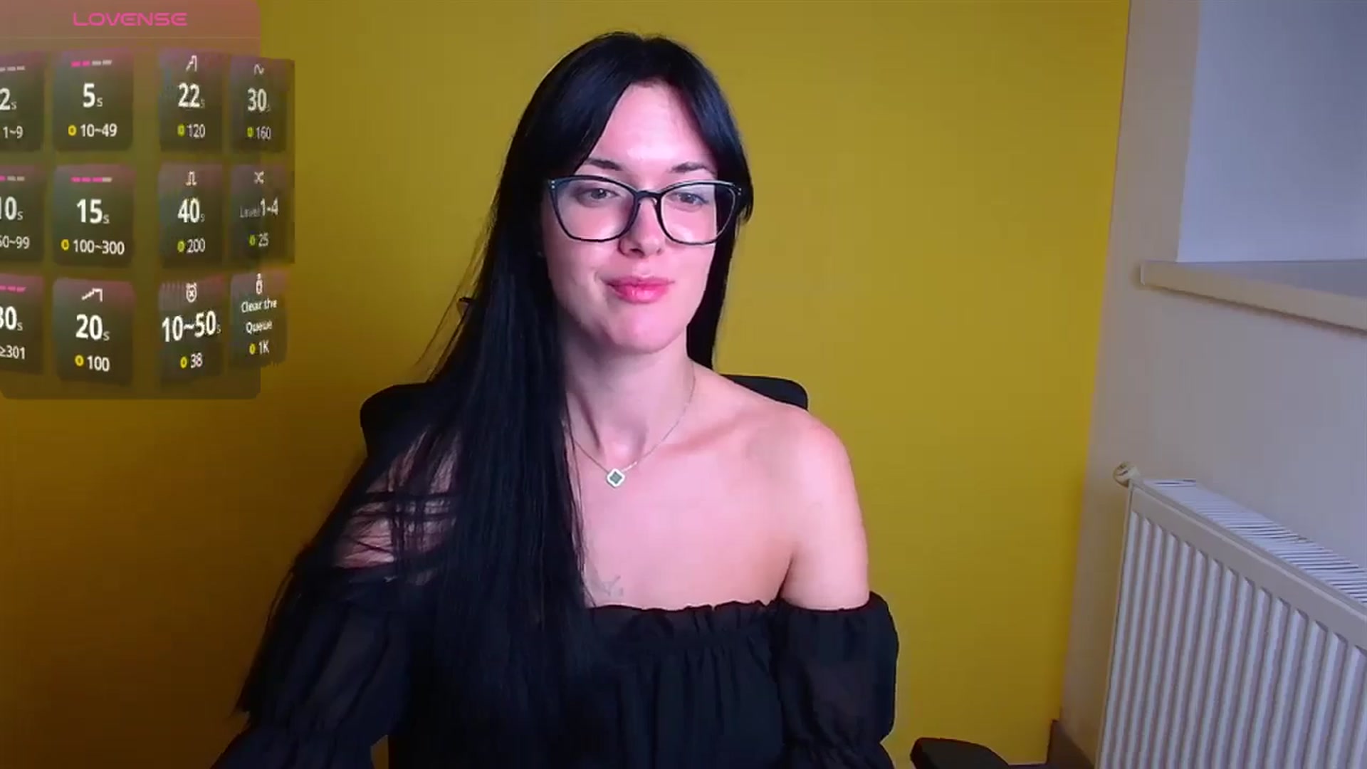 Gallery image thumbnail from Black_Red's myfreecams stream on, 11/08/2024, 17:20 image 12 of 20