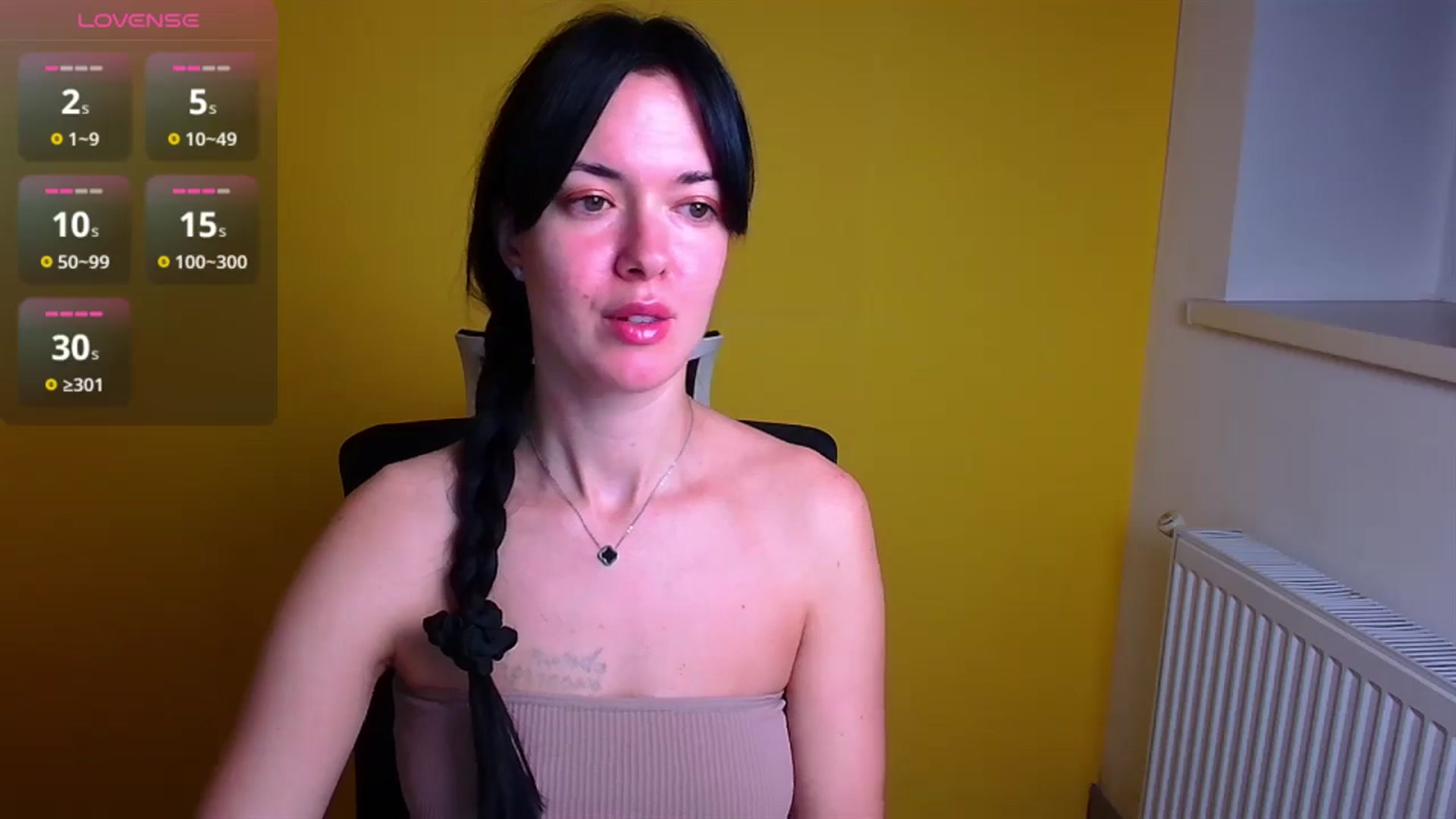 Gallery image thumbnail from Black_Red's myfreecams stream on, 11/09/2024, 07:58 image 2 of 20