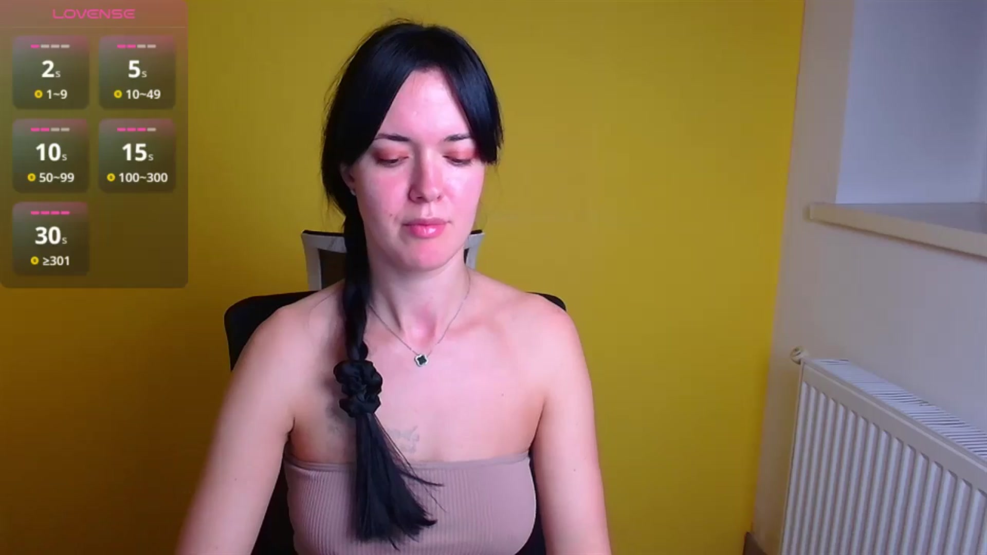 Gallery image thumbnail from Black_Red's myfreecams stream on, 11/09/2024, 08:55 image 16 of 20