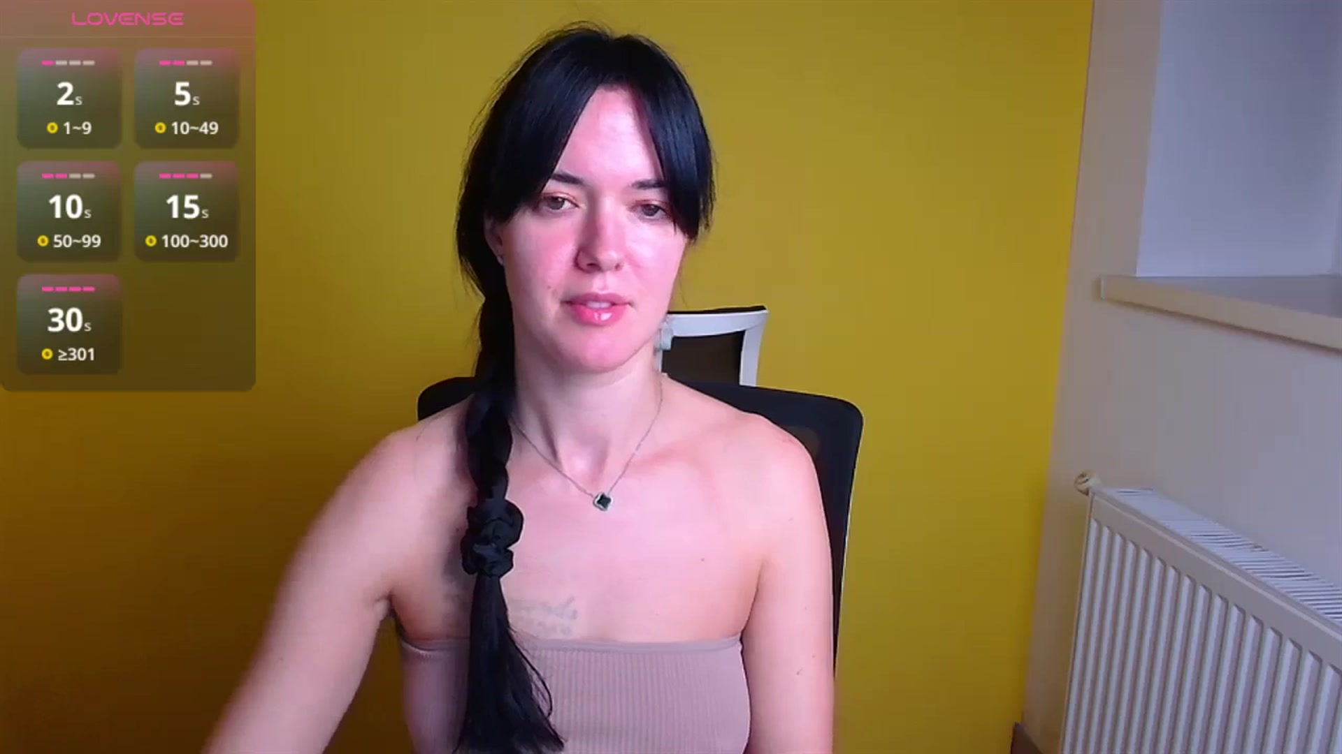 Gallery image thumbnail from Black_Red's myfreecams stream on, 11/09/2024, 08:55 image 9 of 20