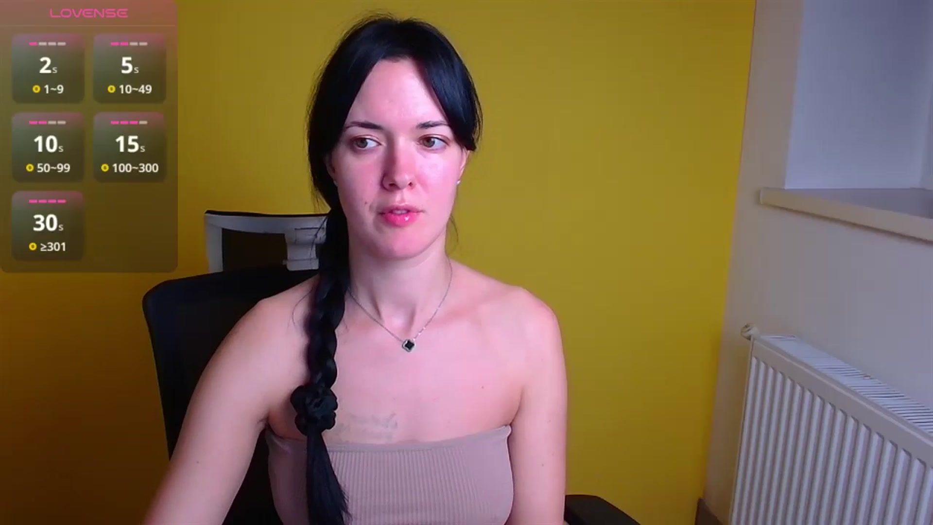 Gallery image thumbnail from Black_Red's myfreecams stream on, 11/09/2024, 11:05 image 8 of 20