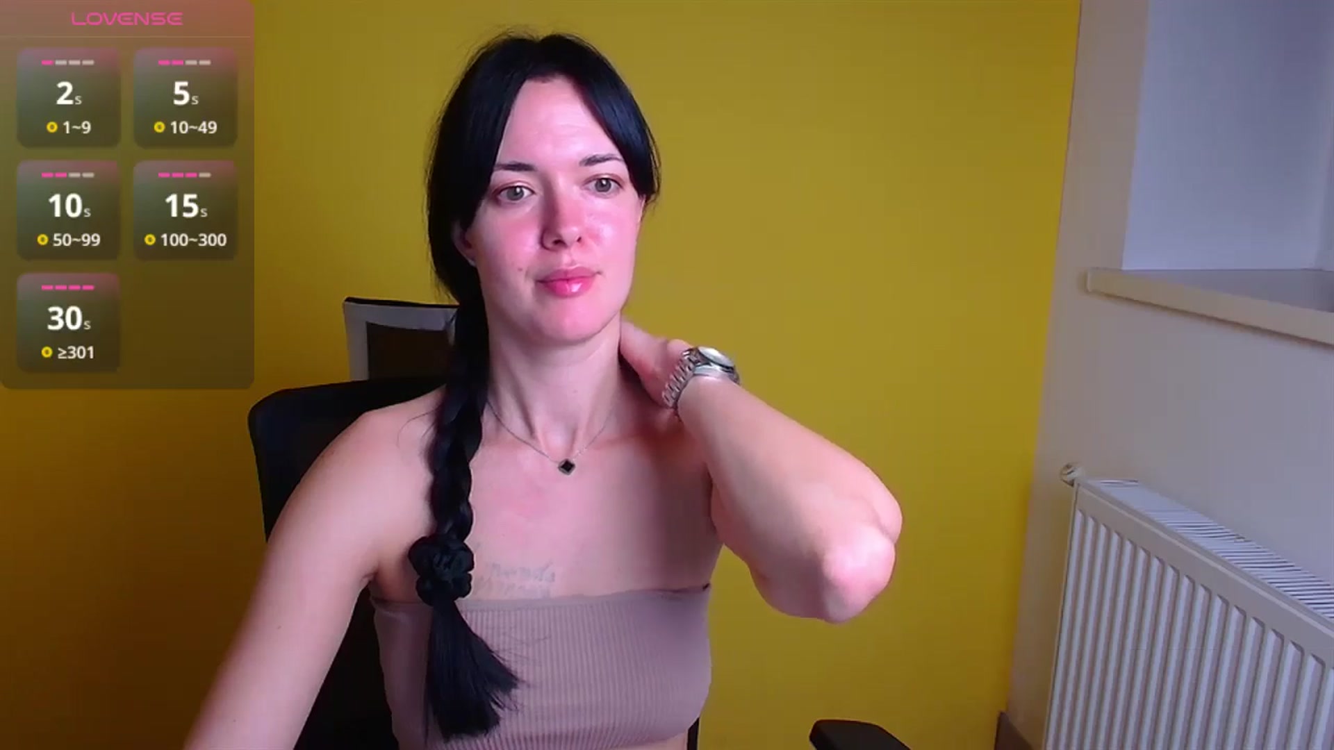 Gallery image thumbnail from Black_Red's myfreecams stream on, 11/09/2024, 11:05 image 13 of 20