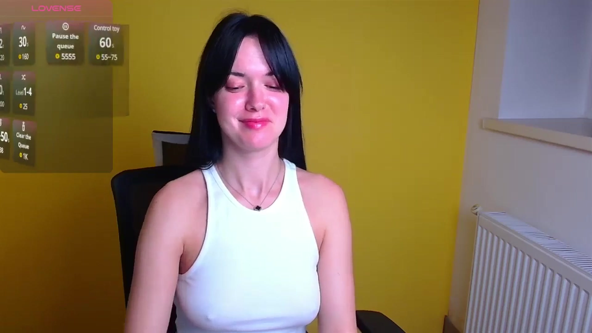 Gallery image thumbnail from Black_Red's myfreecams stream on, 11/10/2024, 10:58 image 14 of 20