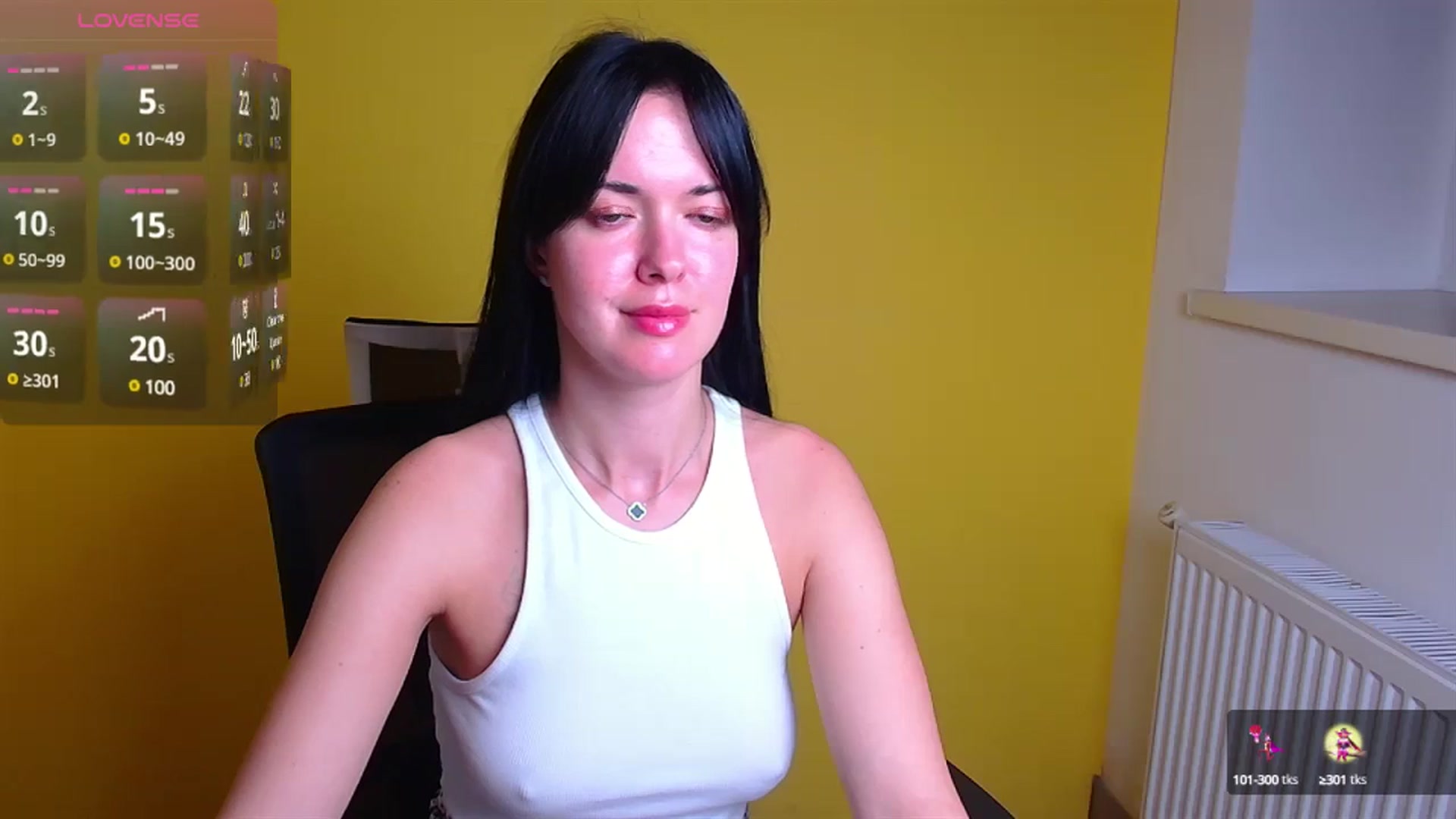 Gallery image thumbnail from Black_Red's myfreecams stream on, 11/10/2024, 10:58 image 7 of 20
