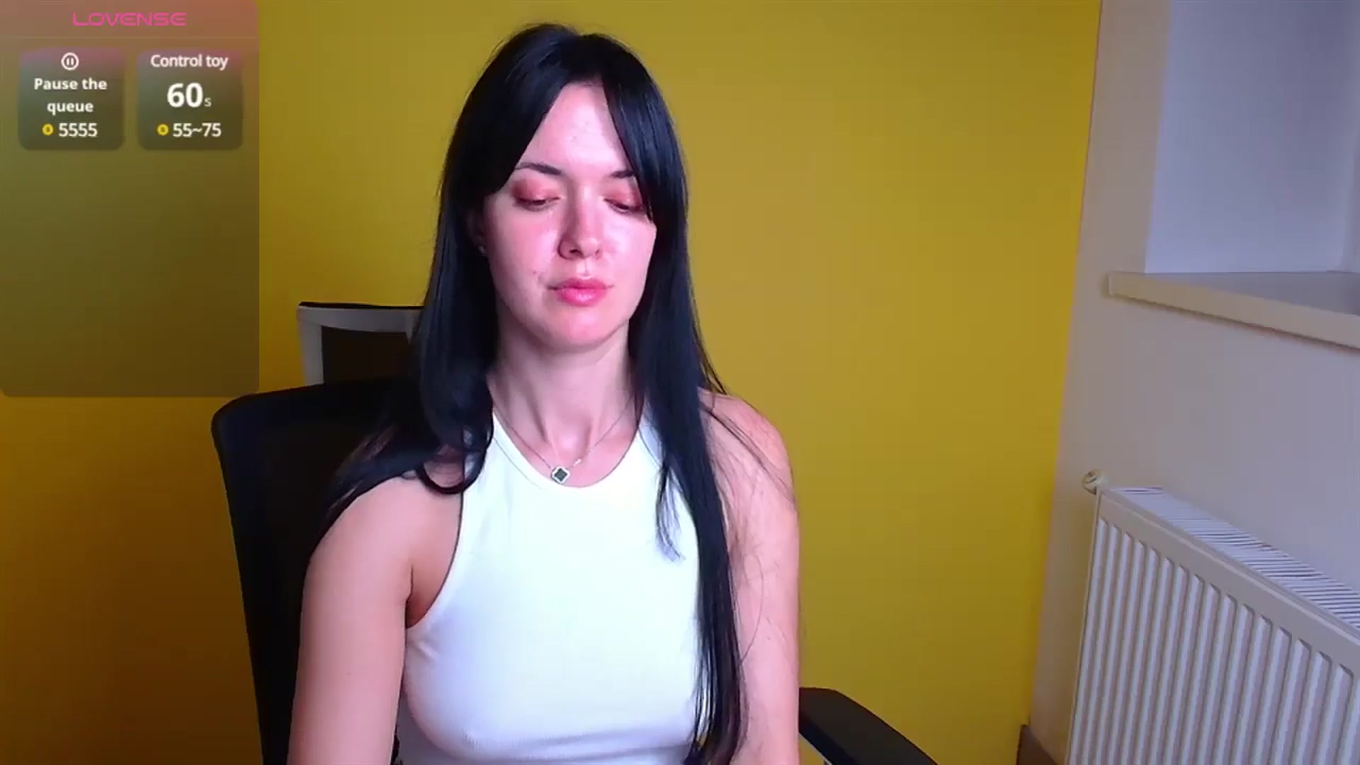 Gallery image thumbnail from Black_Red's myfreecams stream on, 11/10/2024, 11:49 image 4 of 20