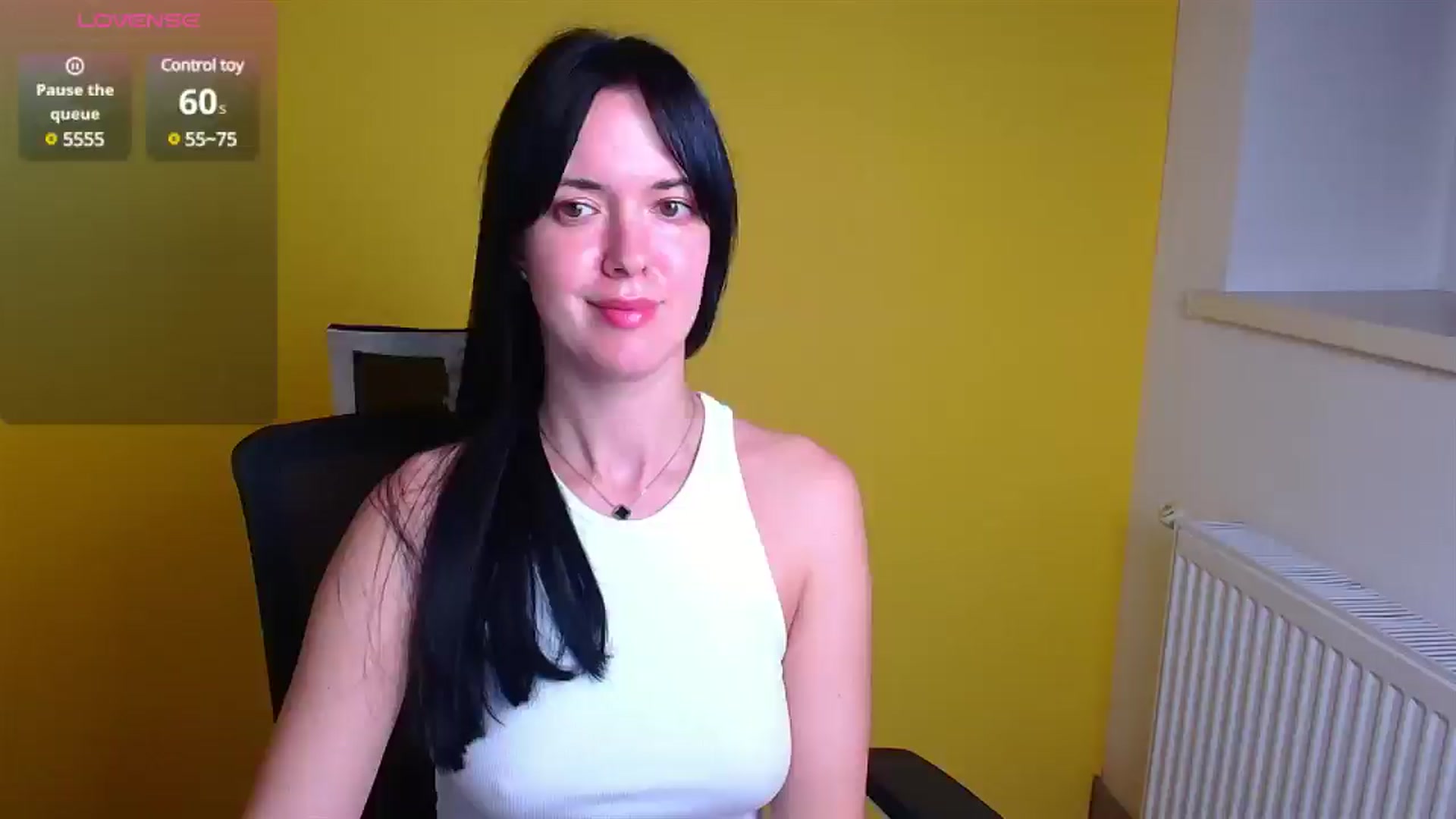 Gallery image thumbnail from Black_Red's myfreecams stream on, 11/10/2024, 11:49 image 10 of 20