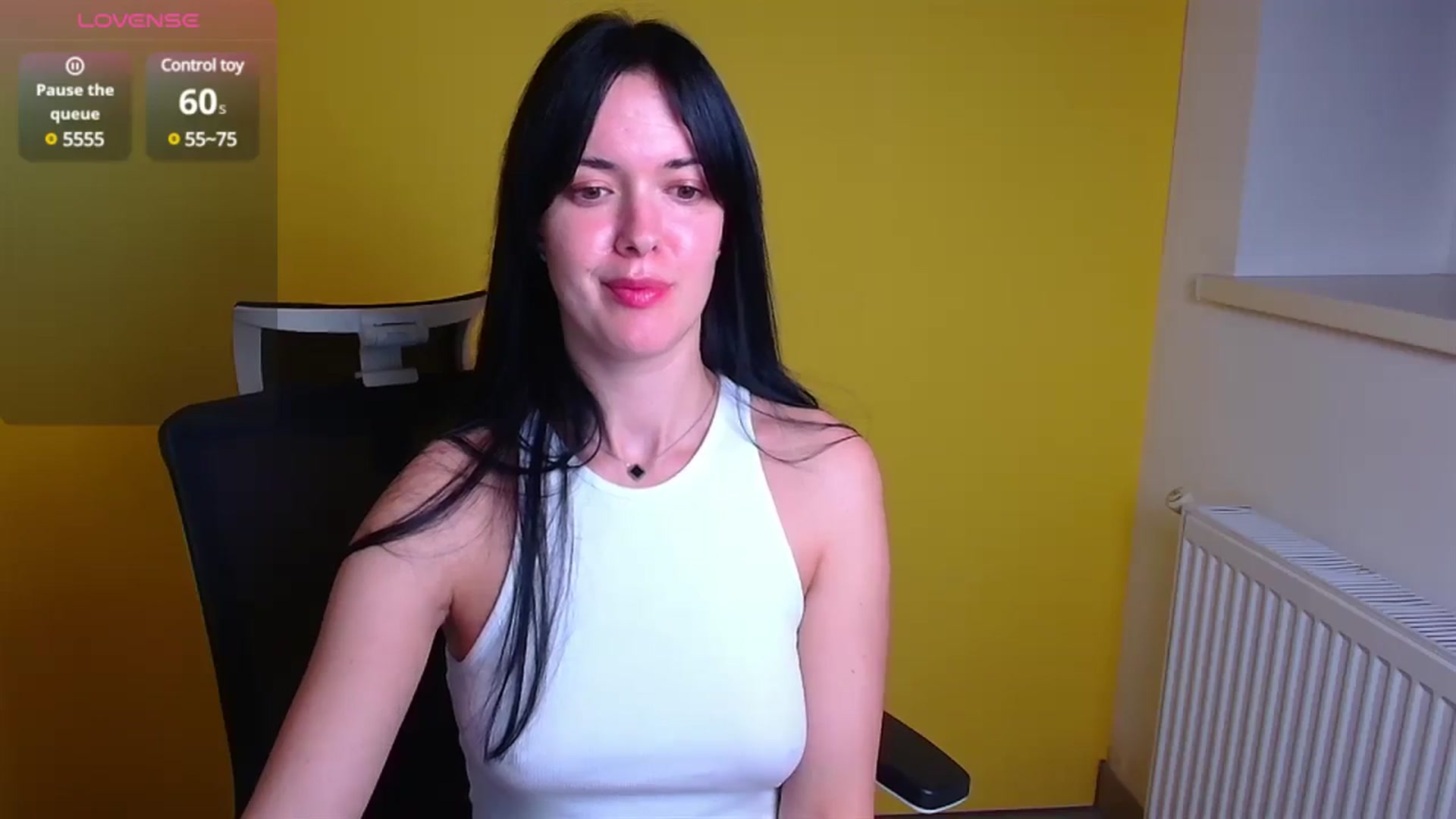 Gallery image thumbnail from Black_Red's myfreecams stream on, 11/10/2024, 13:06 image 13 of 20