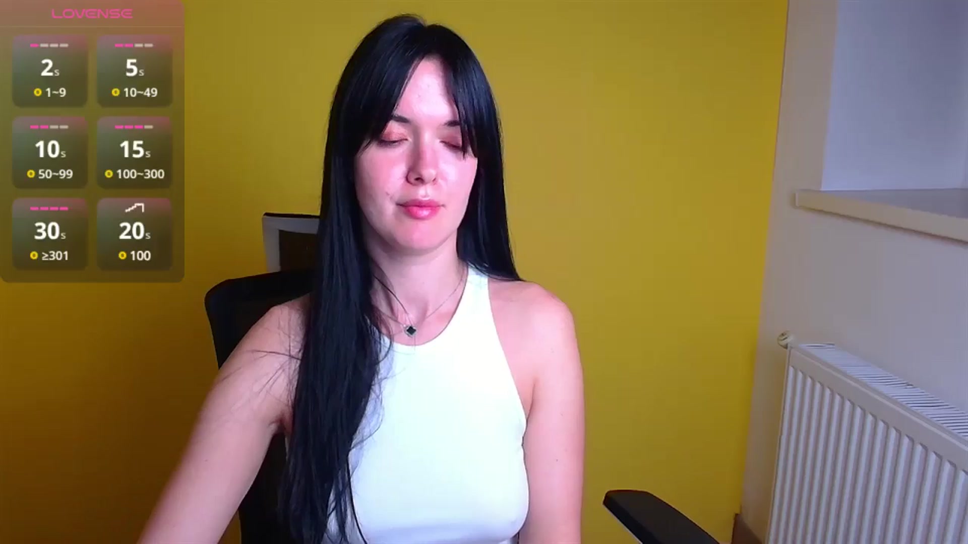 Gallery image thumbnail from Black_Red's myfreecams stream on, 11/10/2024, 14:36 image 5 of 20