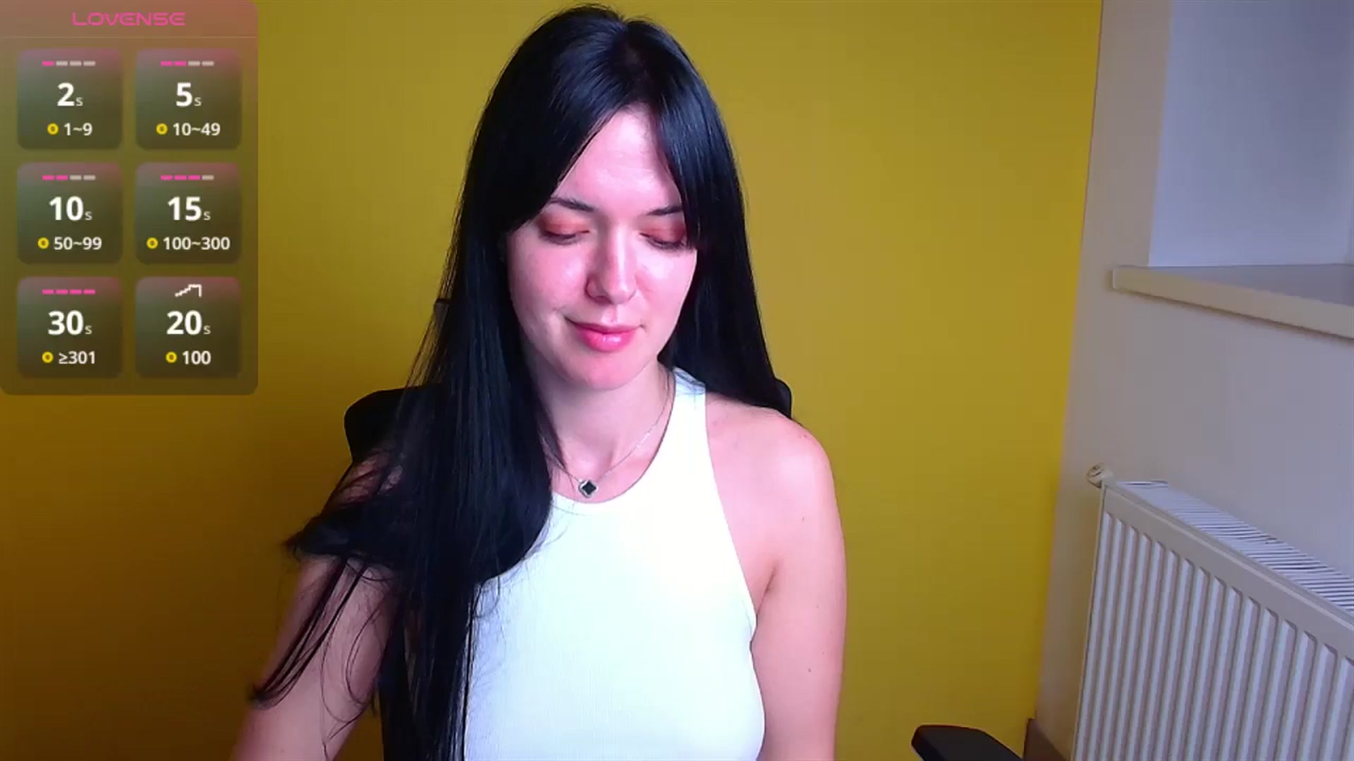 Gallery image thumbnail from Black_Red's myfreecams stream on, 11/10/2024, 14:36 image 3 of 20