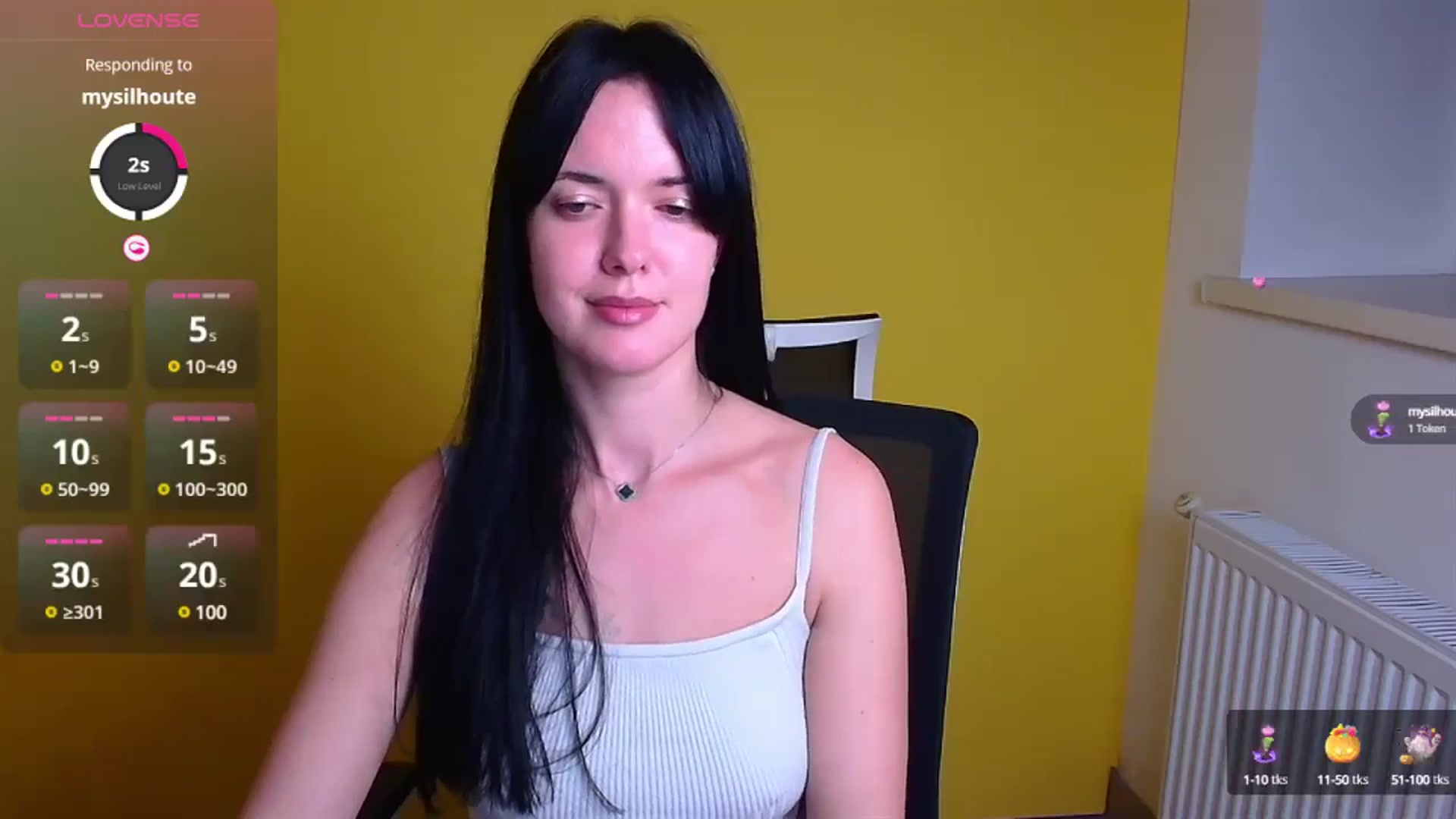 Gallery image thumbnail from Black_Red's myfreecams stream on, 11/11/2024, 21:22 image 11 of 20