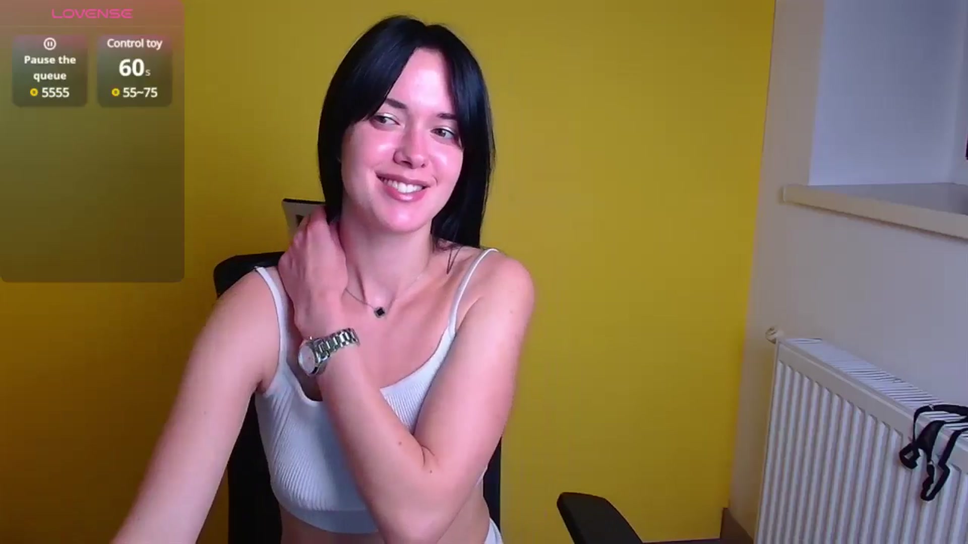 Gallery image thumbnail from Black_Red's myfreecams stream on, 11/11/2024, 21:50 image 10 of 20