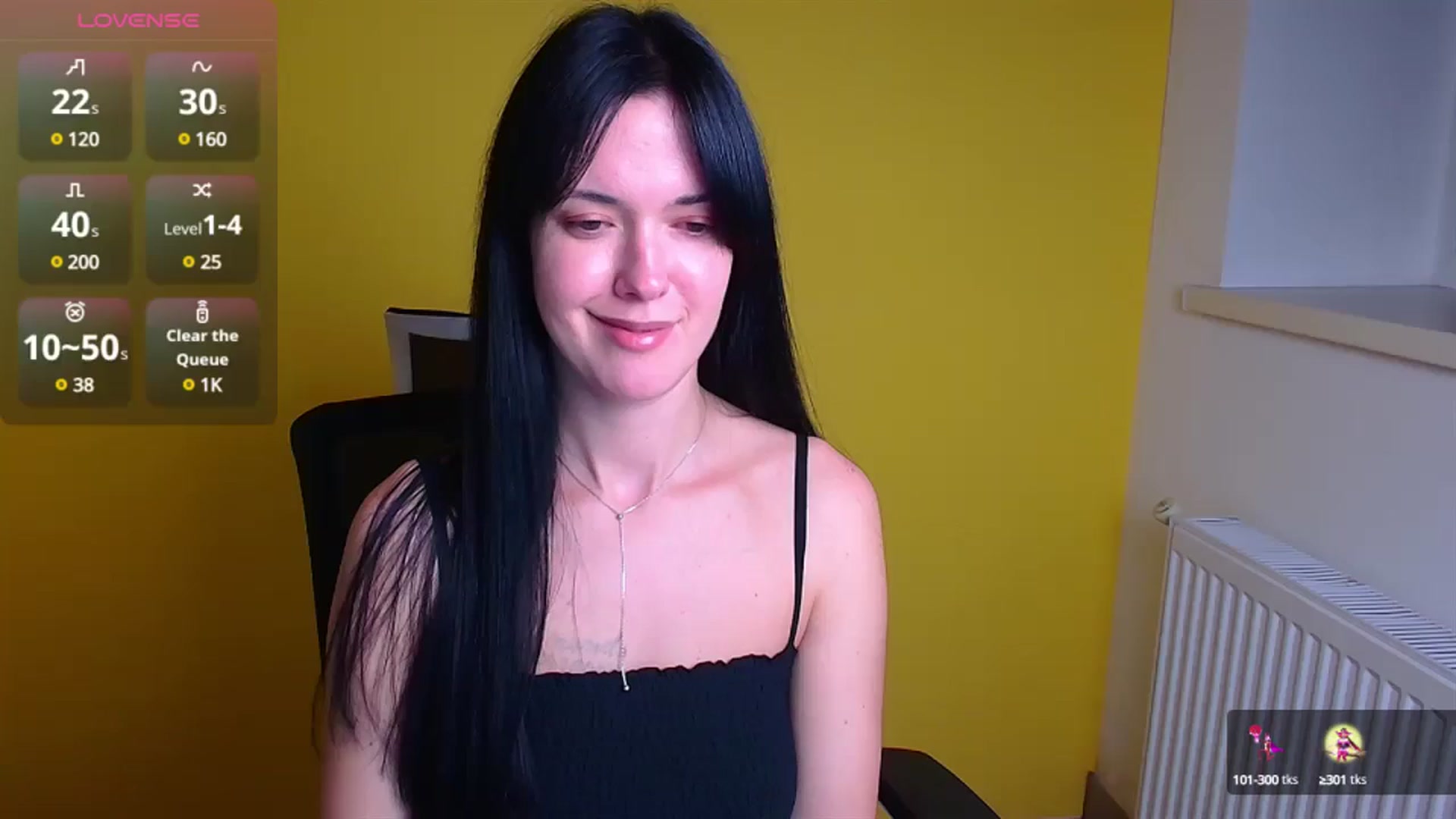 Gallery image thumbnail from Black_Red's myfreecams stream on, 11/13/2024, 14:05 image 17 of 20