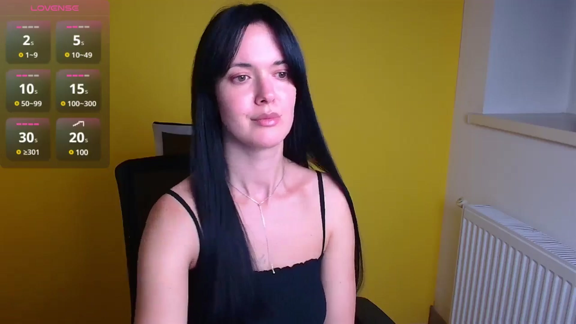 Gallery image thumbnail from Black_Red's myfreecams stream on, 11/13/2024, 14:05 image 19 of 20