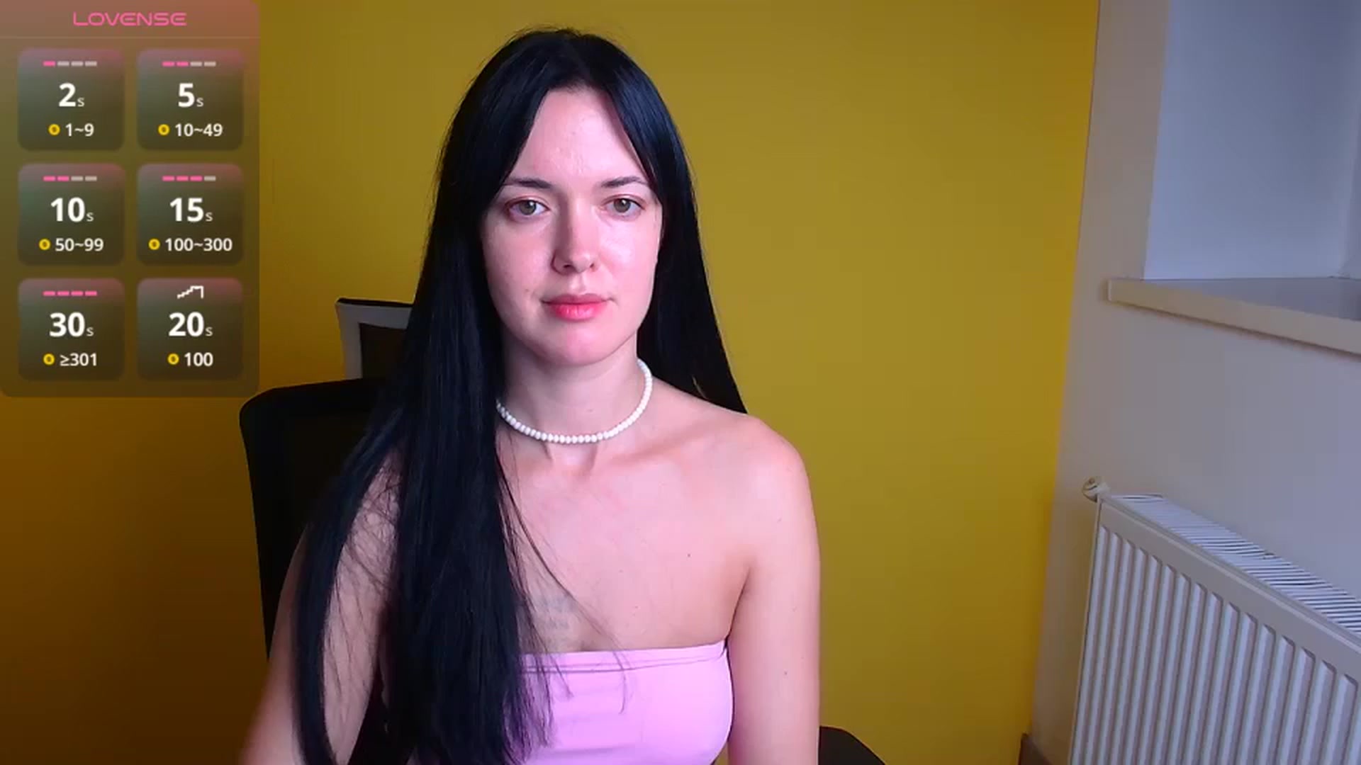 Gallery image thumbnail from Black_Red's myfreecams stream on, 11/14/2024, 15:13 image 3 of 20