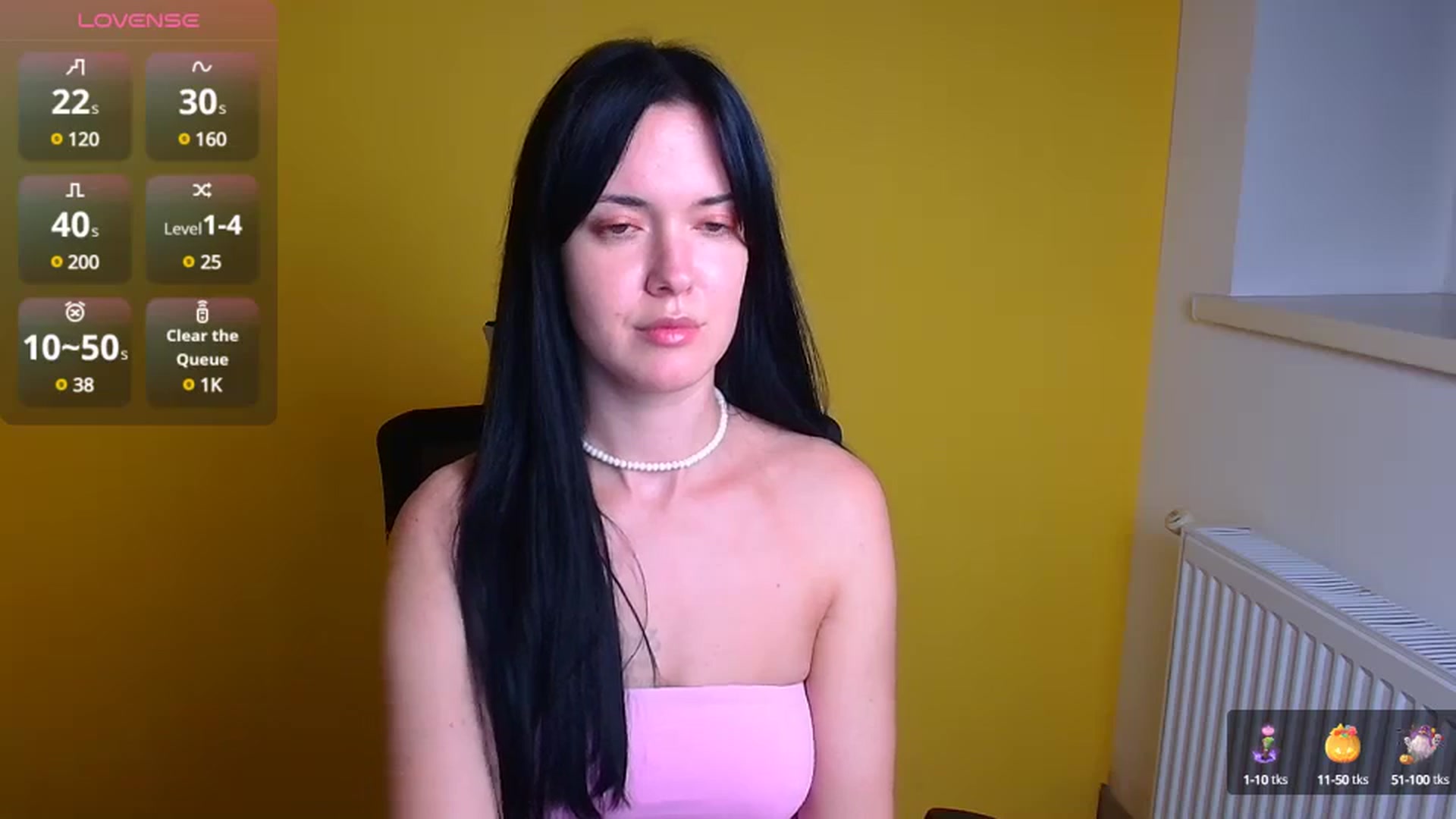 Gallery image thumbnail from Black_Red's myfreecams stream on, 11/14/2024, 17:30 image 16 of 20