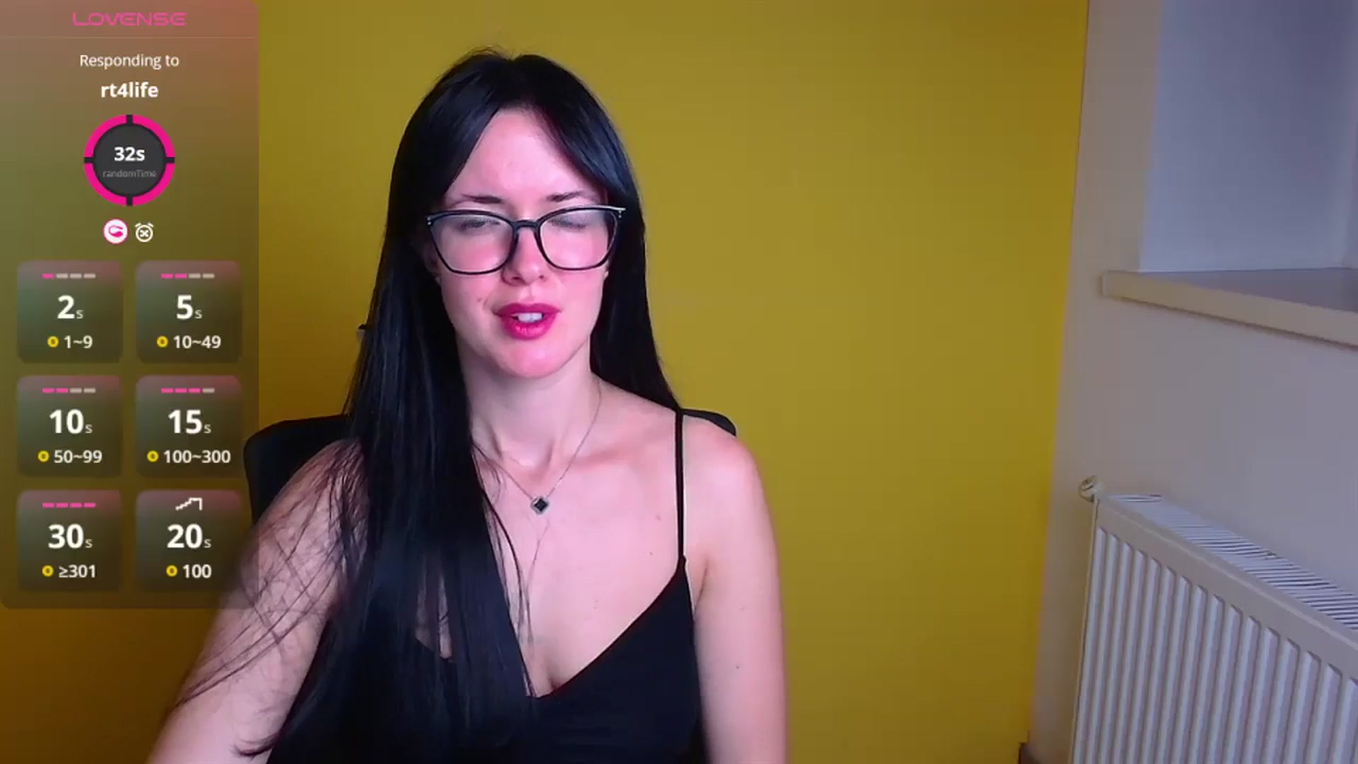 Gallery image thumbnail from Black_Red's myfreecams stream on, 11/15/2024, 14:50 image 5 of 20