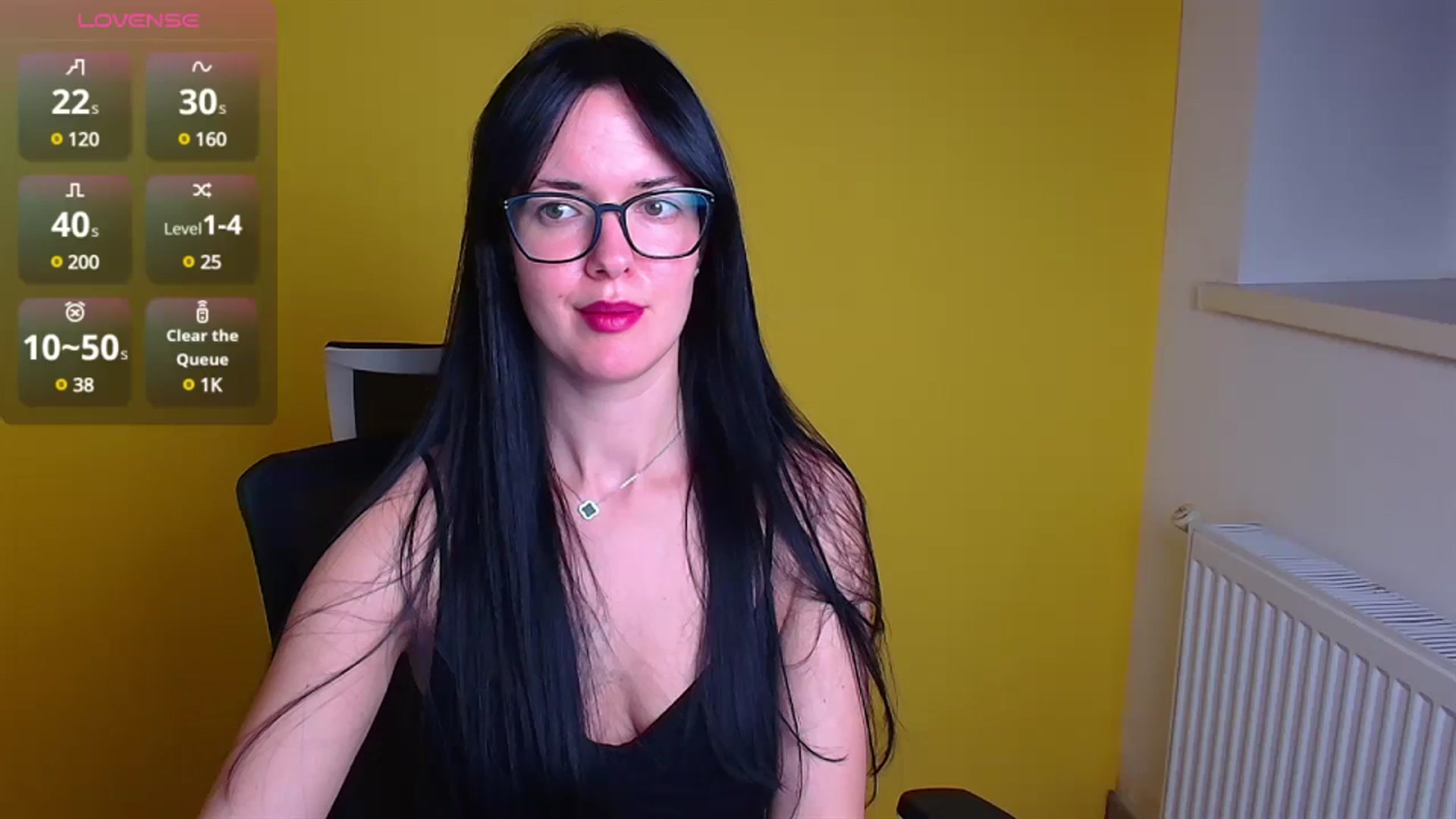 Gallery image thumbnail from Black_Red's myfreecams stream on, 11/15/2024, 16:01 image 15 of 20