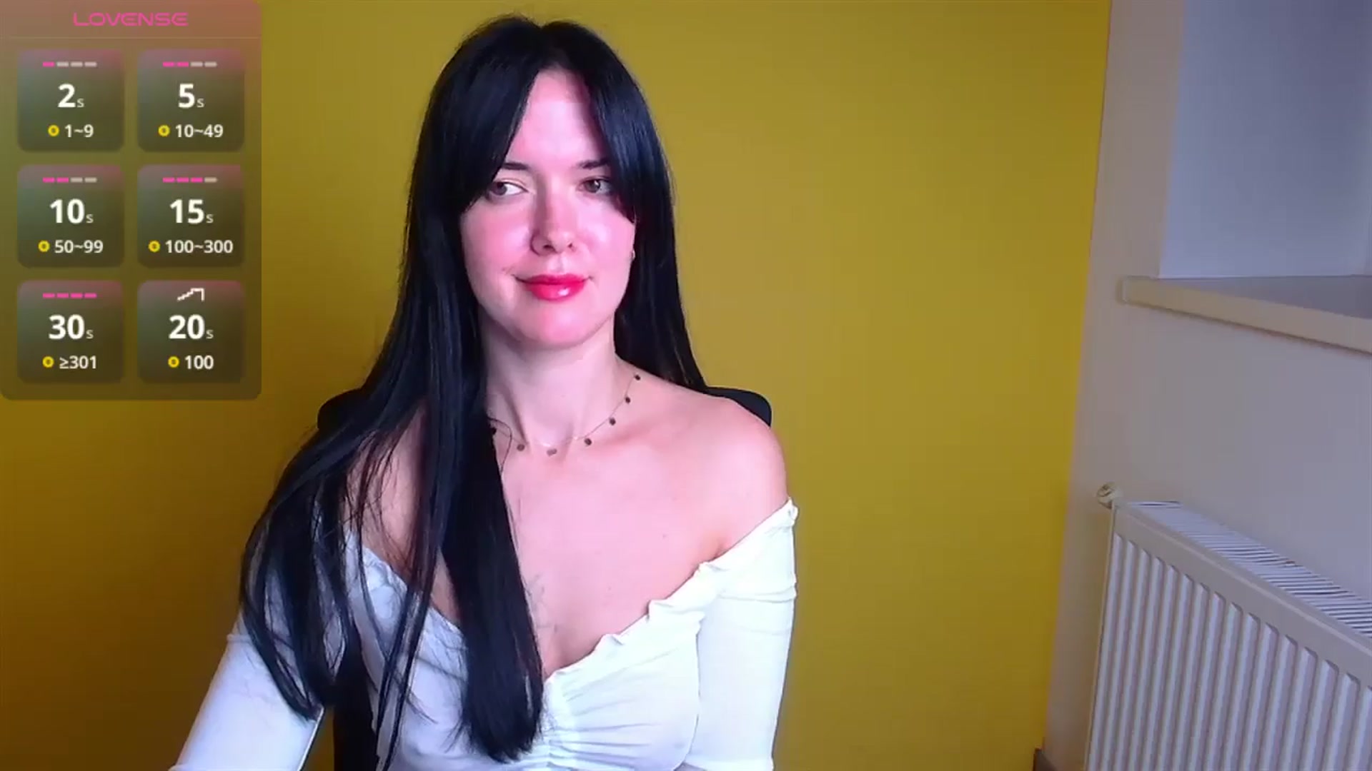 Gallery image thumbnail from Black_Red's myfreecams stream on, 11/16/2024, 09:48 image 12 of 20