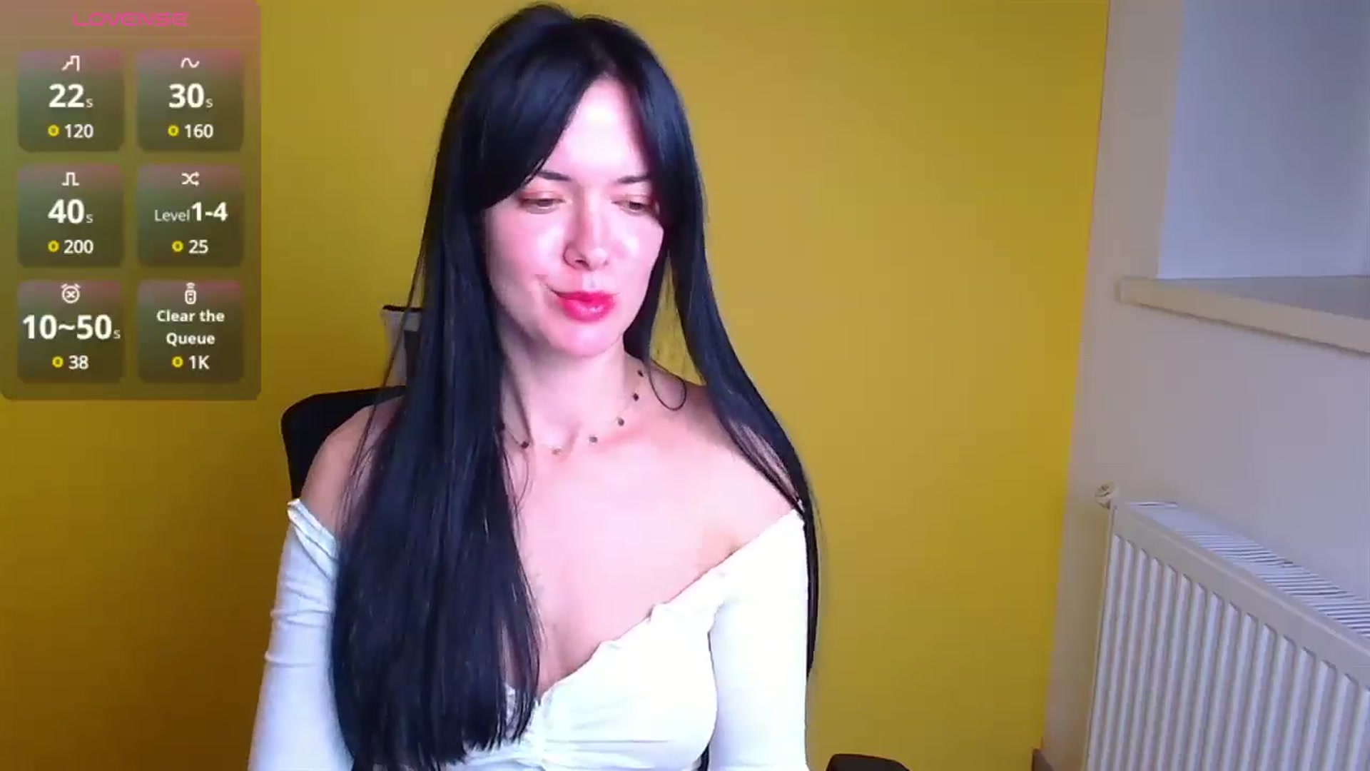 Gallery image thumbnail from Black_Red's myfreecams stream on, 11/16/2024, 09:48 image 13 of 20