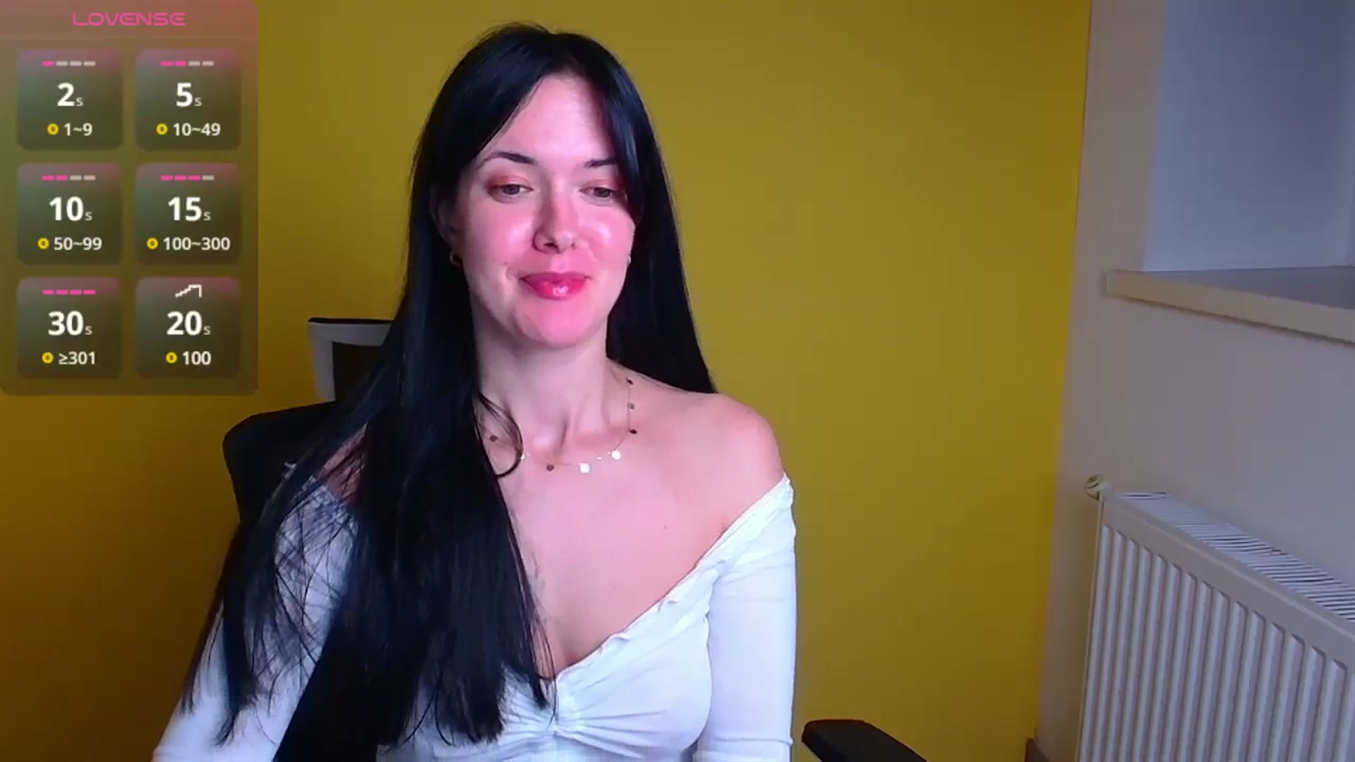 Gallery image thumbnail from Black_Red's myfreecams stream on, 11/16/2024, 11:58 image 2 of 20