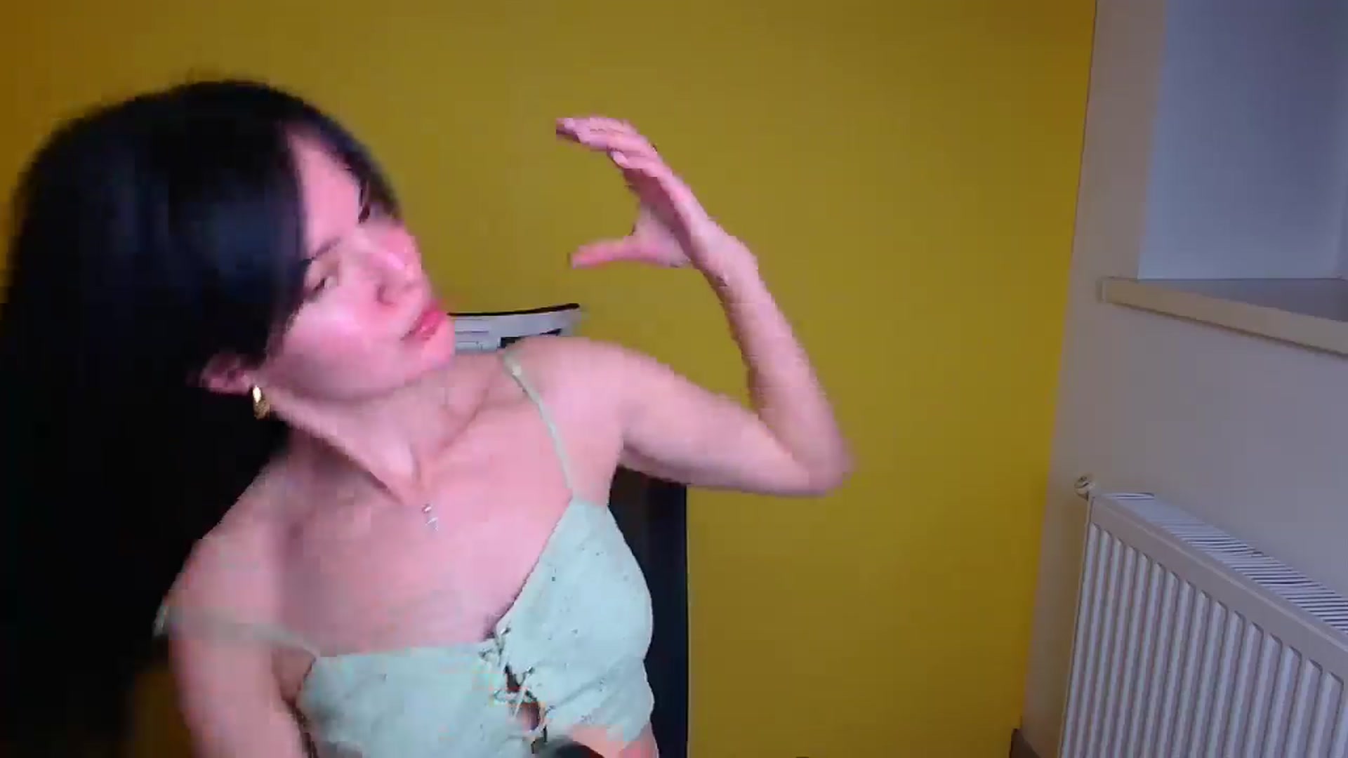 Gallery image thumbnail from Black_Red's myfreecams stream on, 11/18/2024, 19:39 image 19 of 20