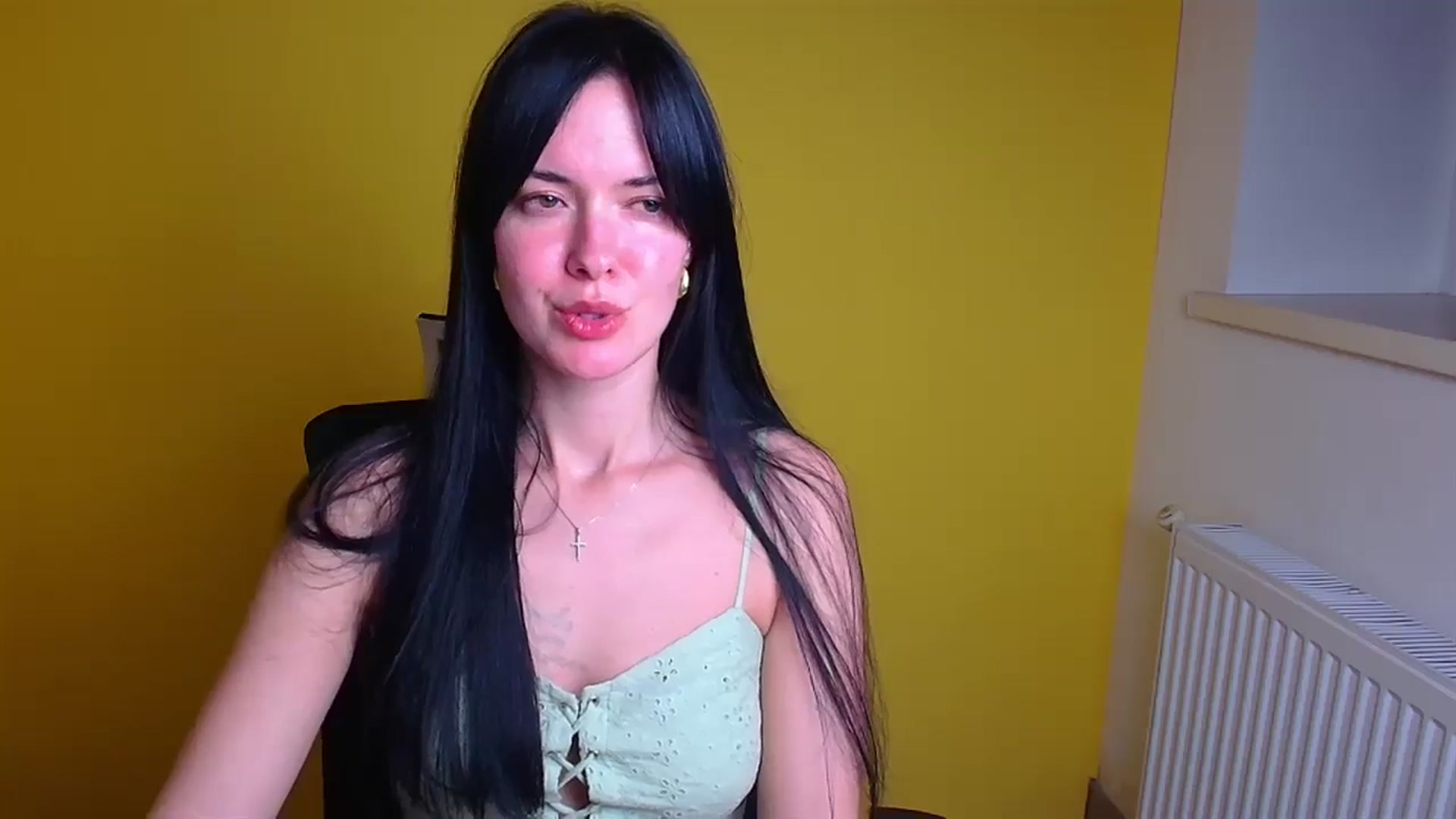 Gallery image thumbnail from Black_Red's myfreecams stream on, 11/18/2024, 19:39 image 7 of 20