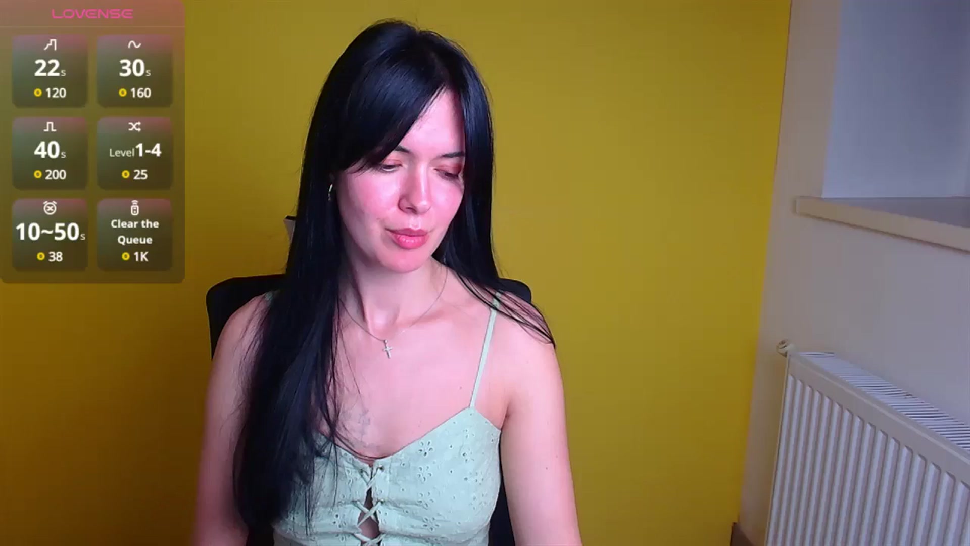 Gallery image thumbnail from Black_Red's myfreecams stream on, 11/18/2024, 20:42 image 15 of 20
