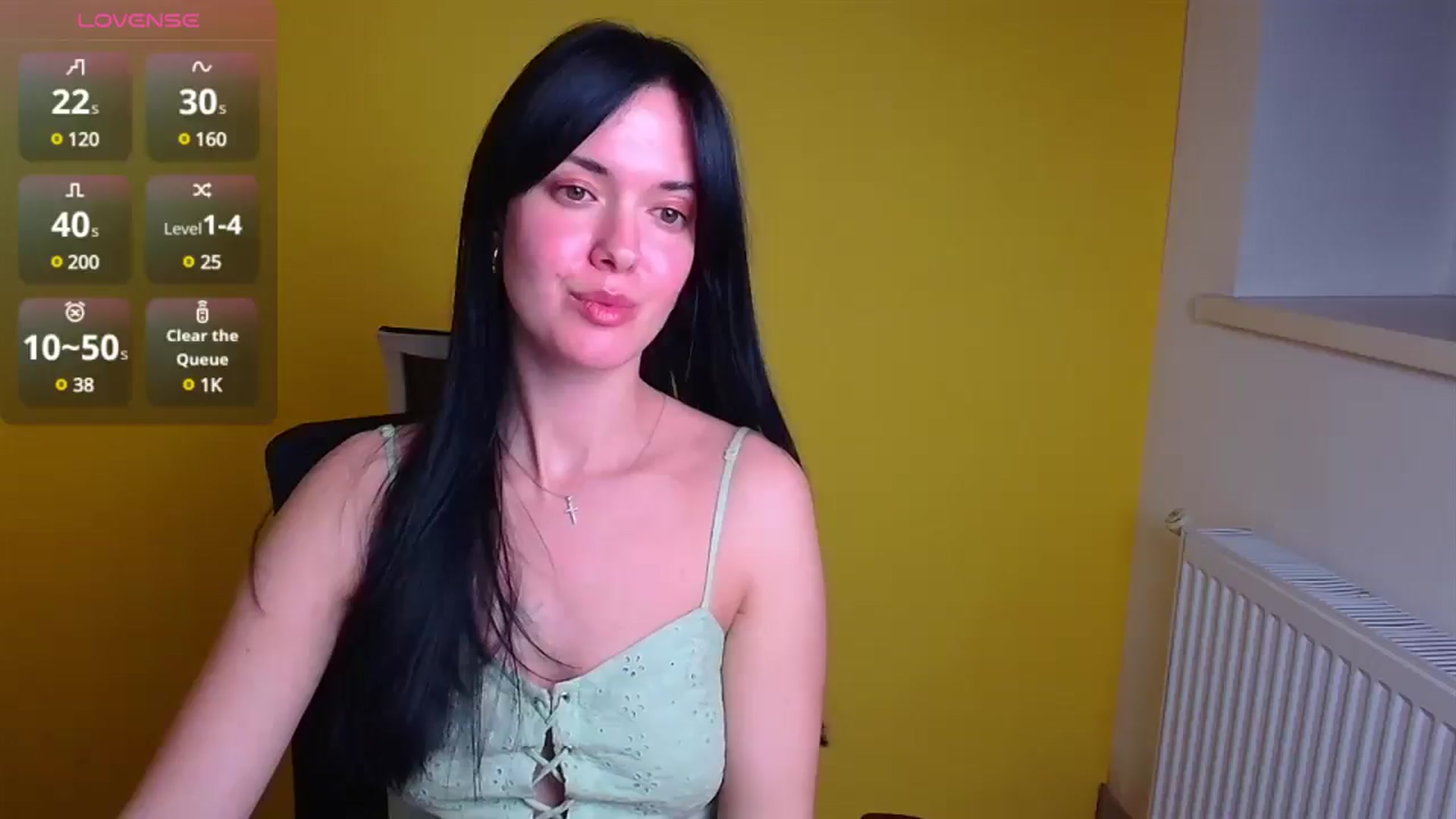 Gallery image thumbnail from Black_Red's myfreecams stream on, 11/18/2024, 20:42 image 14 of 20