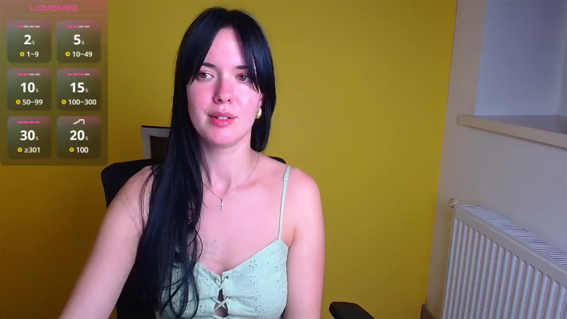 Gallery image thumbnail from Black_Red's myfreecams stream on, 11/18/2024, 21:54 image 5 of 20